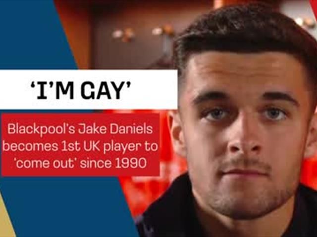 Blackpool S Jake Daniels Becomes First Uk Male Footballer To Come Out As Gay Since Justin
