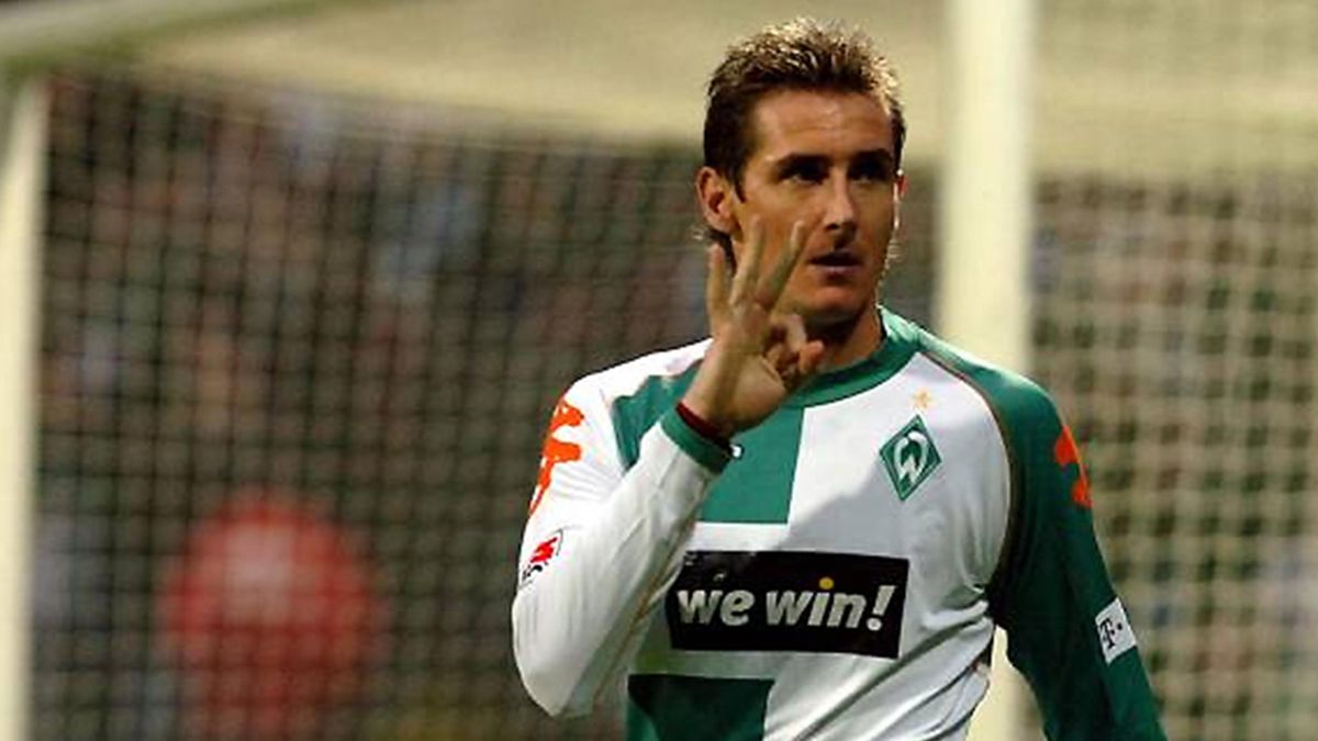 Miroslav Klose celebrating
