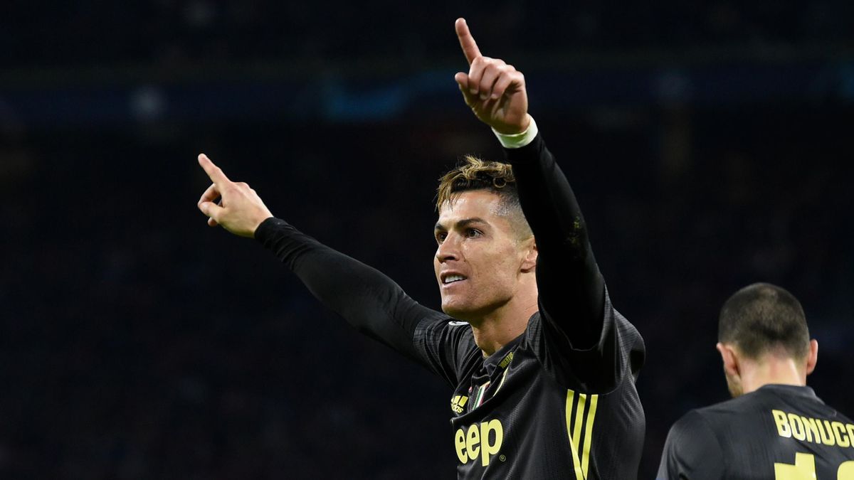 Cristiano Ronaldo scores 125th Champions League goal as Ajax battle to  first-leg draw with Juve - TNT Sports