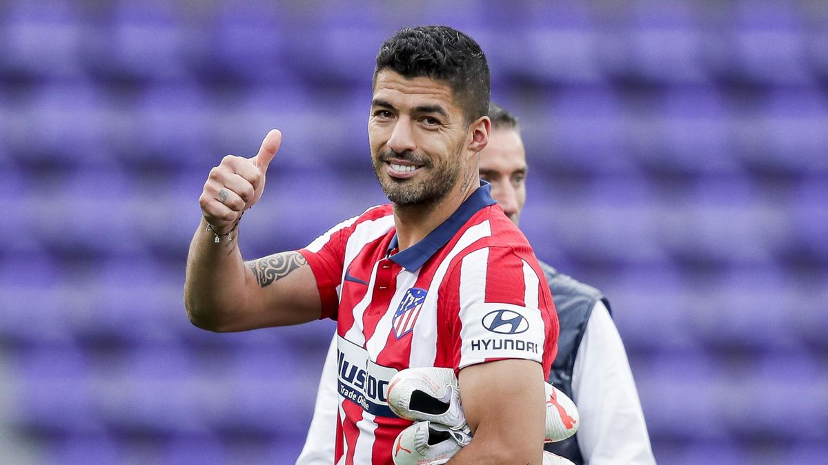 Luis Suarez Kẻ Săn Mồi Lão Luyện - Huyền Thoại Bóng Đá Châu Âu