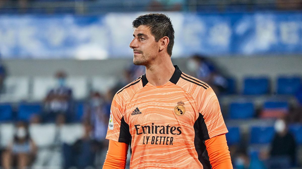 Thibaut courtois jersey real madrid discount