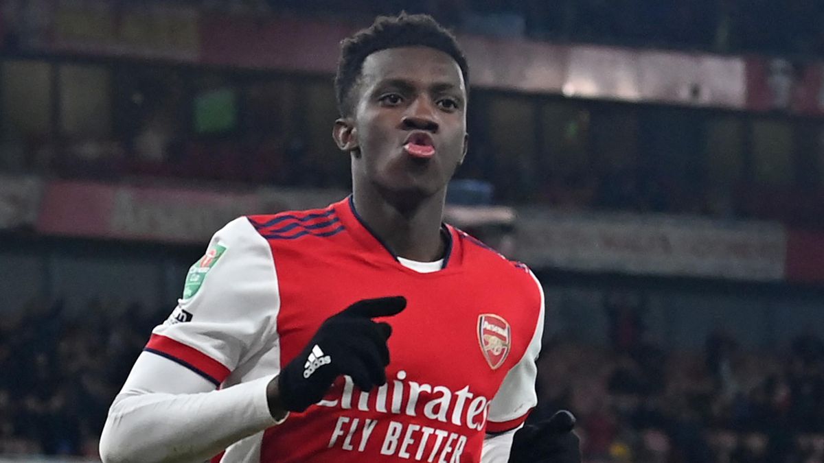 Khám Phá Eddie Nketiah - Sát Thủ Cây Nhà Lá Vườn