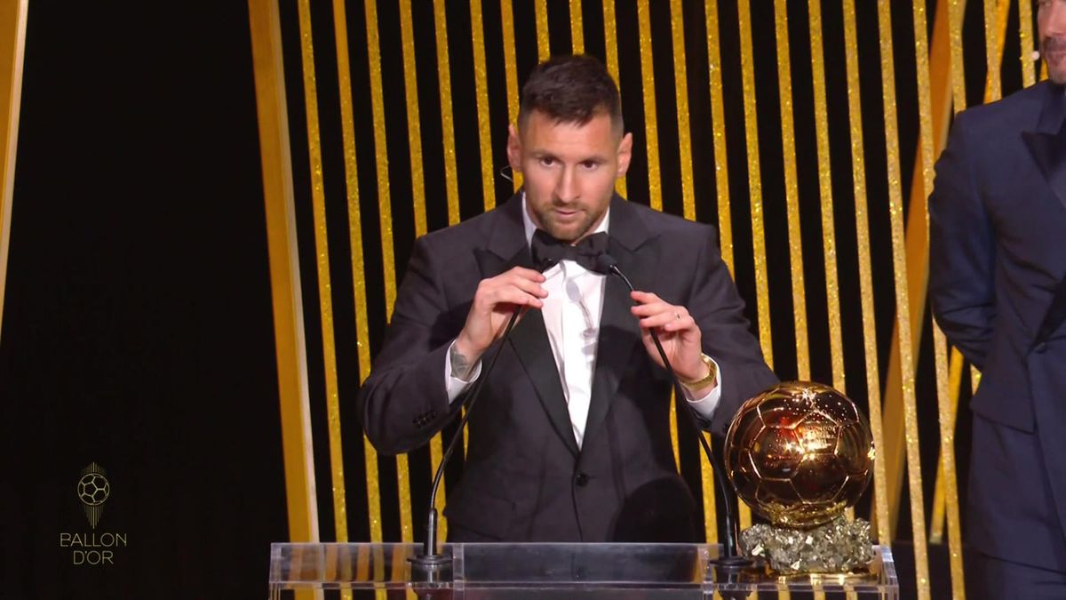 Ballon d'Or Awards LIVE: Latest updates as Lionel Messi crowned and Aitana  Bonmati wins Feminin award