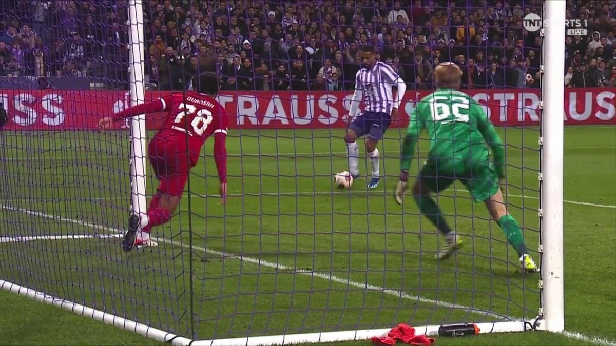 Highlights and goals: Ferencváros 1-3 Qarabağ in UEFA Champions League