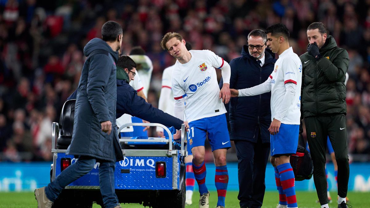 Athletic Club 0 0 Barcelona Injury woe for Barca in frustrating