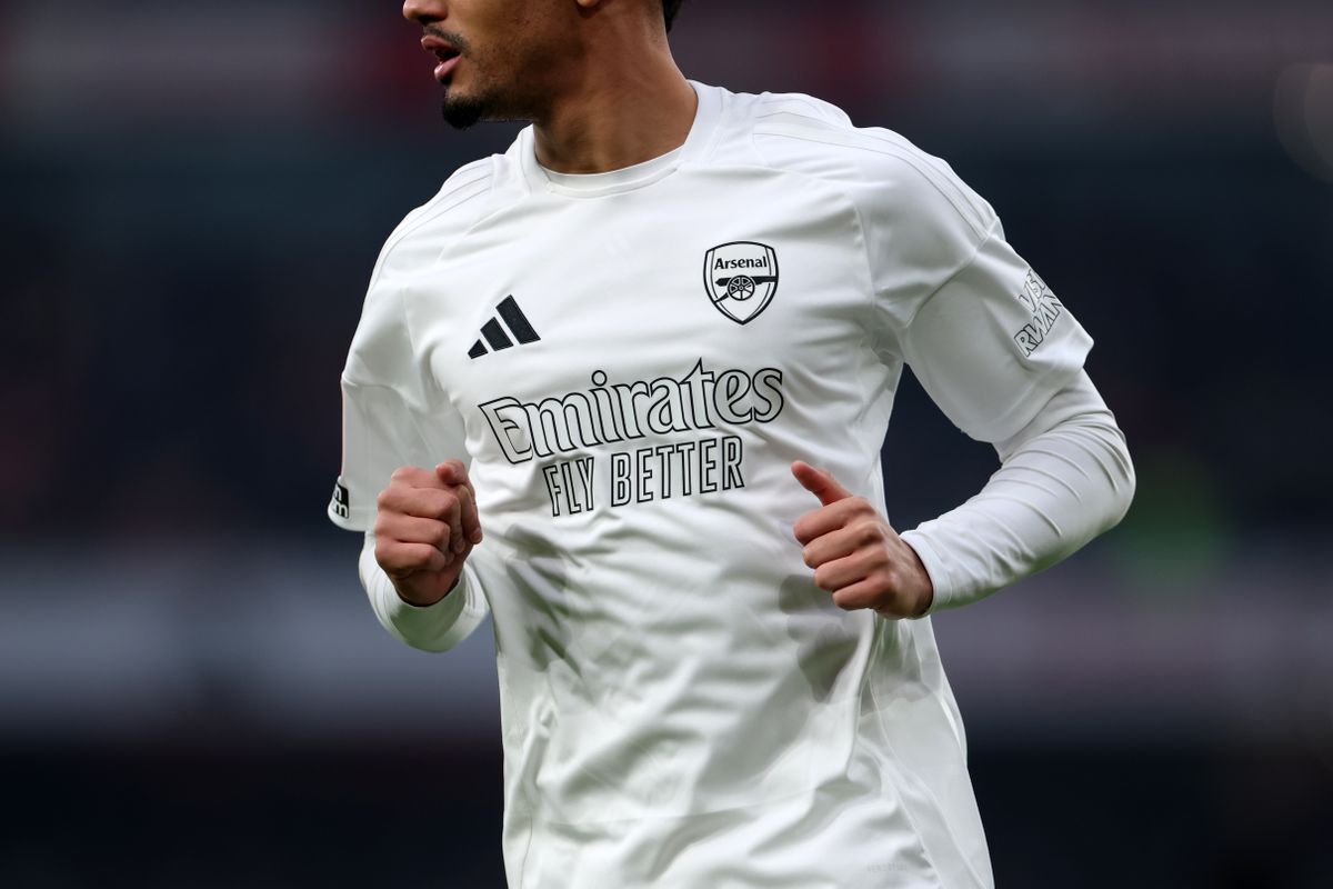 Why Arsenal wore all-white kit against Manchester United in FA Cup
