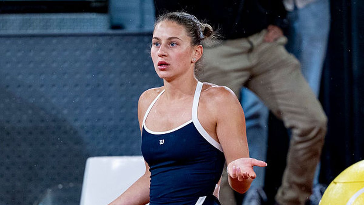 Marta Kostyuk fumes at Aryna Sabalenka serve controversy in rain in Madrid  Open quarters - 'How is this possible?' - TNT Sports