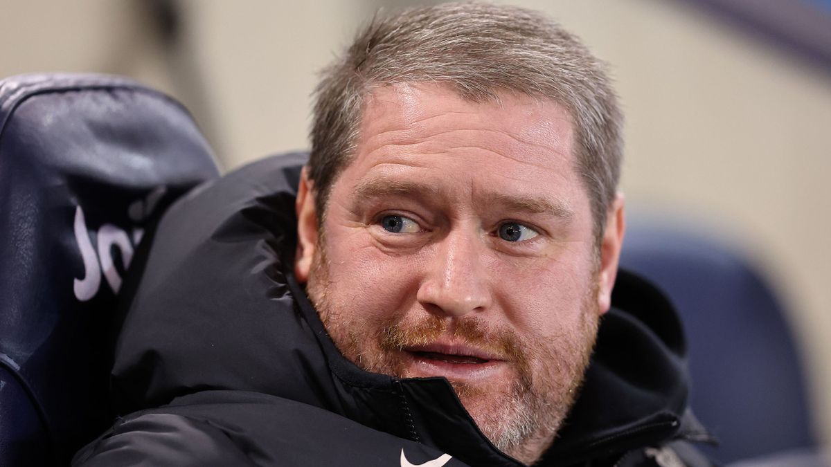 Former Liverpool Women manager Matt Beard dies aged 47 - TNT Sports
