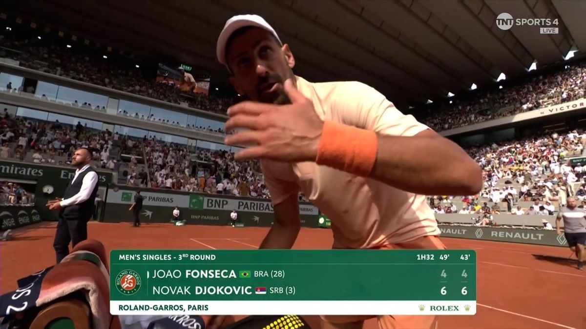 Novak Djokovic reacts to French Open crowd after winning unbelievable ...
