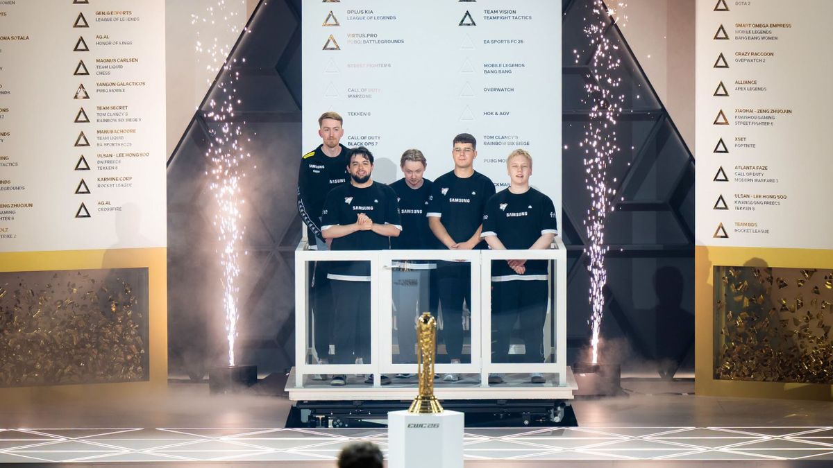 Virtus.Pro - Momen kemenangan di EWC 2026