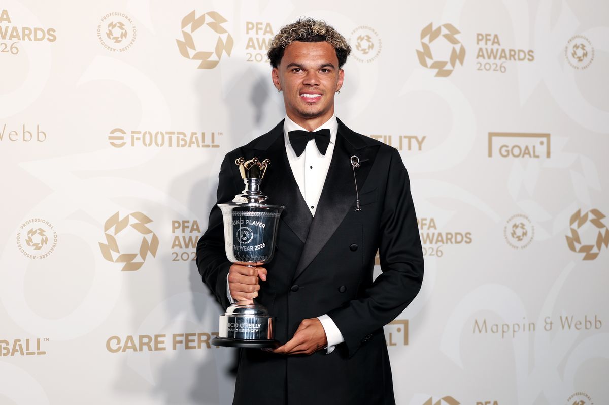 Bruno Fernandes and Bunny Shaw land PFA Players’ Player of the Year ...