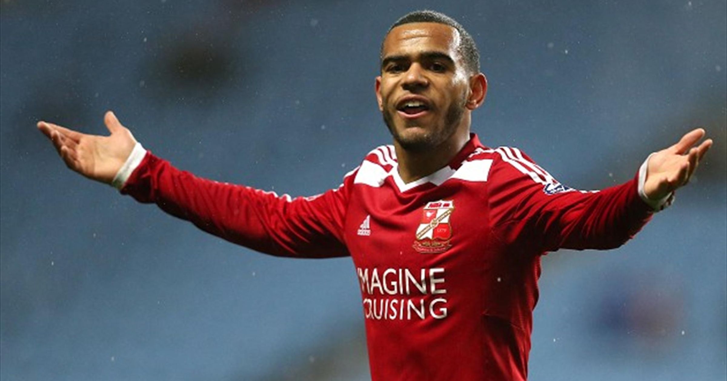 Louis Thompson joins Swindon's lengthening injury list - TNT Sports