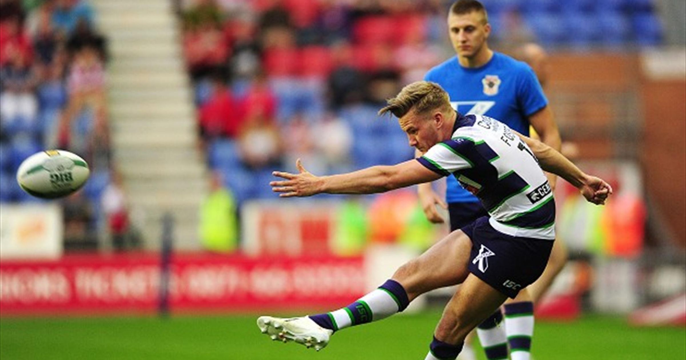 Huddersfield trial for Jamie Foster - TNT Sports