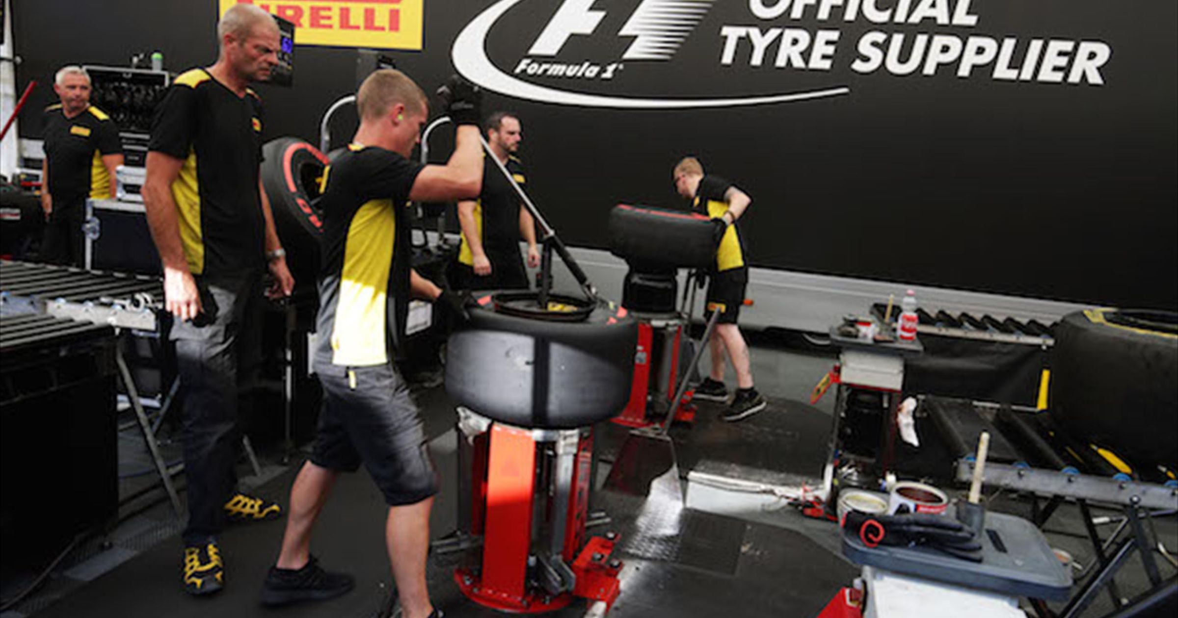 eurogomme di santoro vincenzo - driver center pirelli
