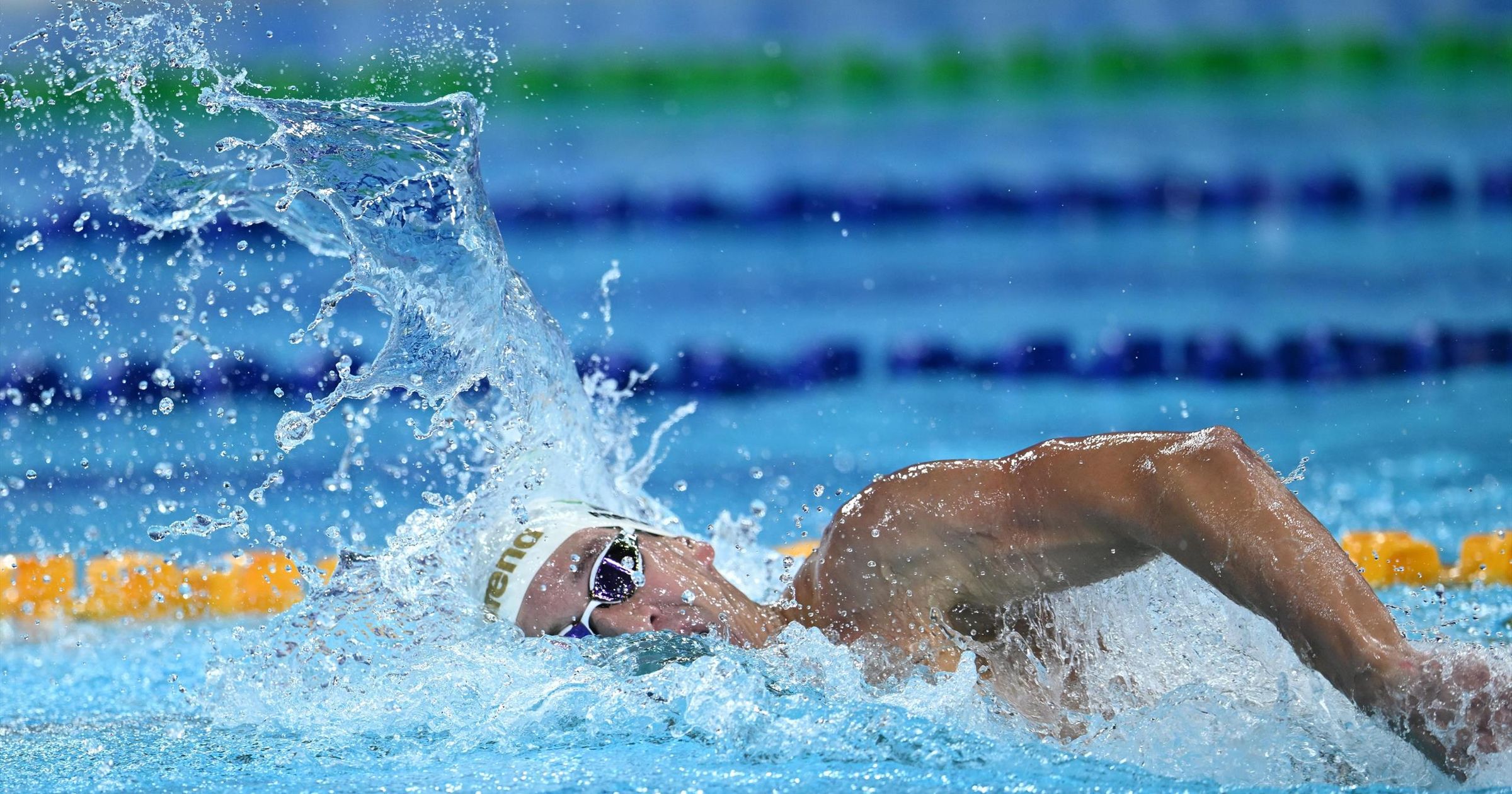 Kadrian Dwayne Goldson and Patrizia Van Der Weken win 100m Gold Medals ...