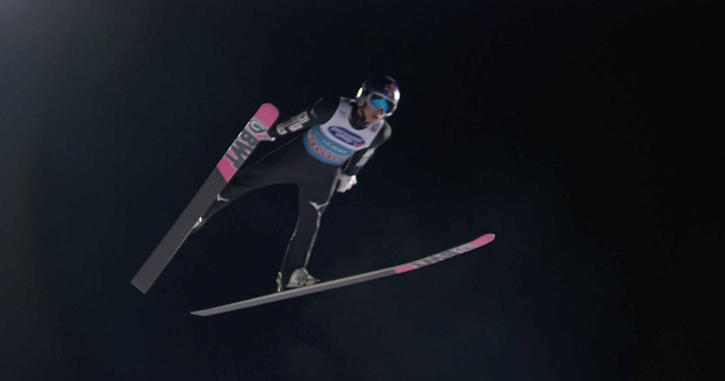 ‘The perfect jump’ – Japan’s Ryoyu Kobayashi tops Four Hills qualifying ...