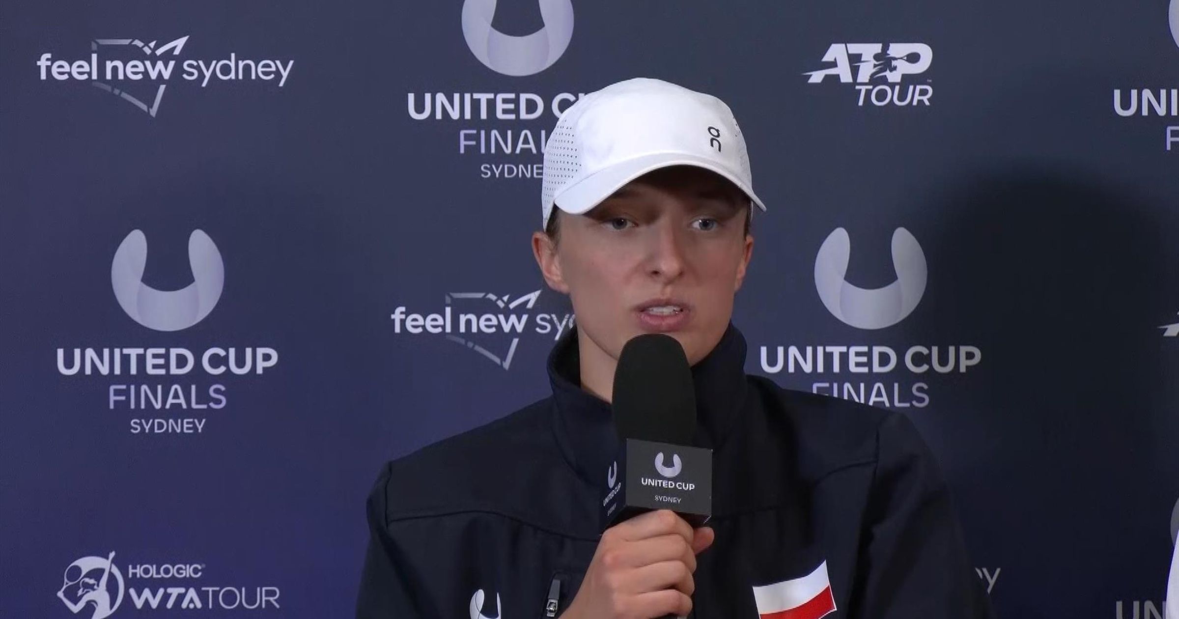 Iga Swiatek admits she ‘pushed myself to the limit’ in United Cup victory over Elena Rybakina as Poland reach final - Tennis video - TNT Sports