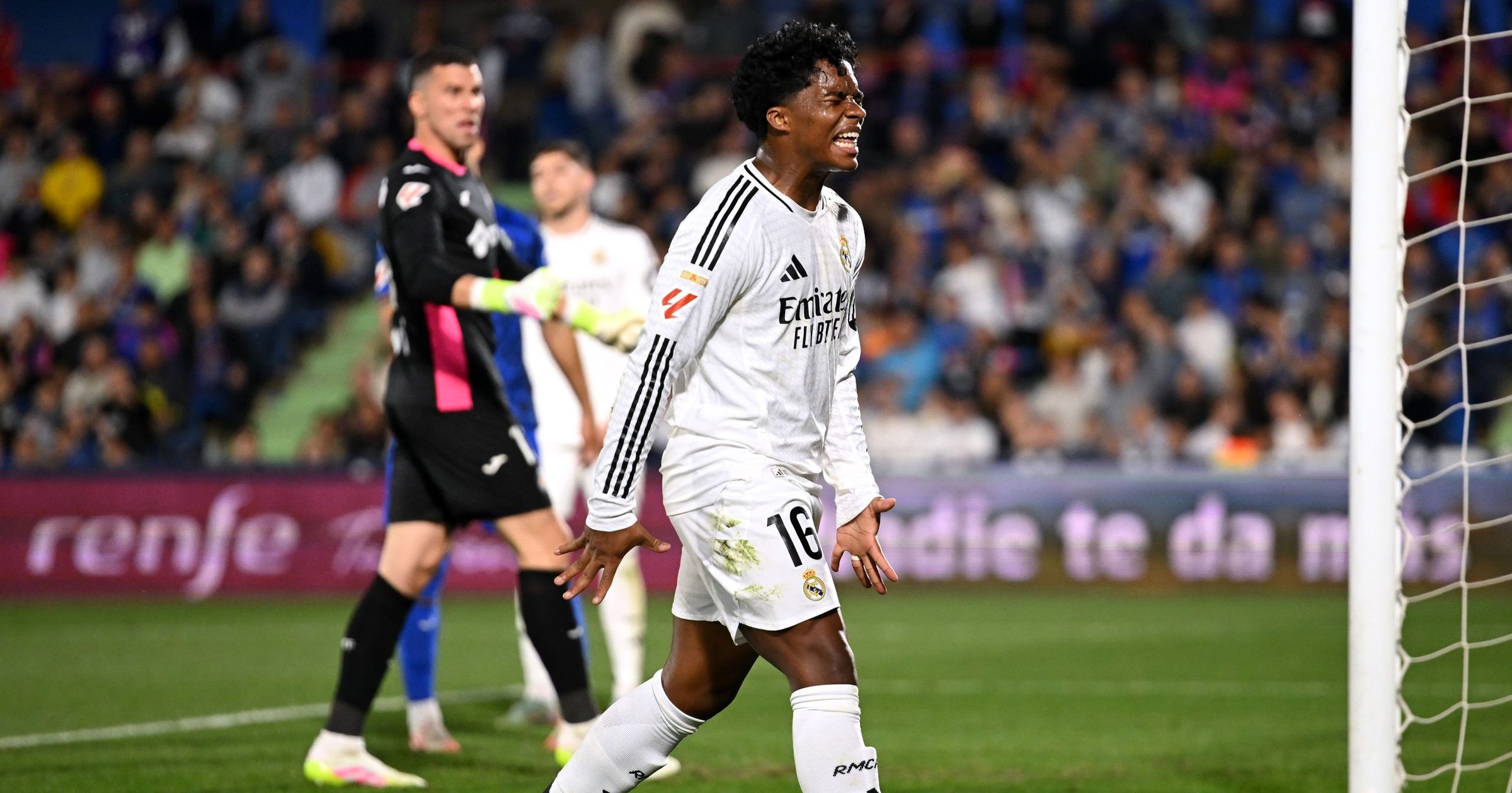 Carlo Ancelotti: Real Madrid boss sends warning to Endrick after missed ...