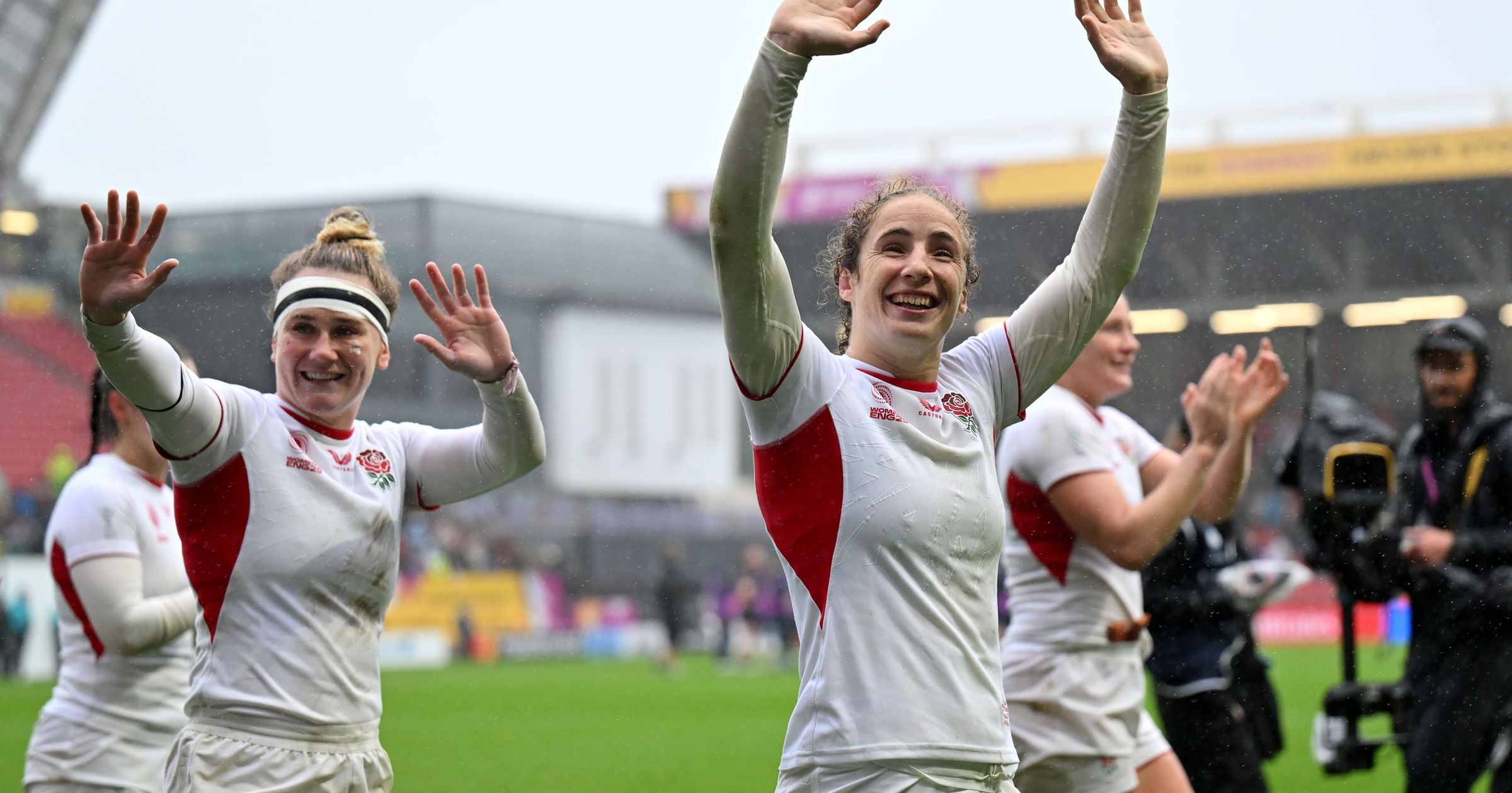 Highlights: England and France progress to Women's Rugby World Cup semi ...