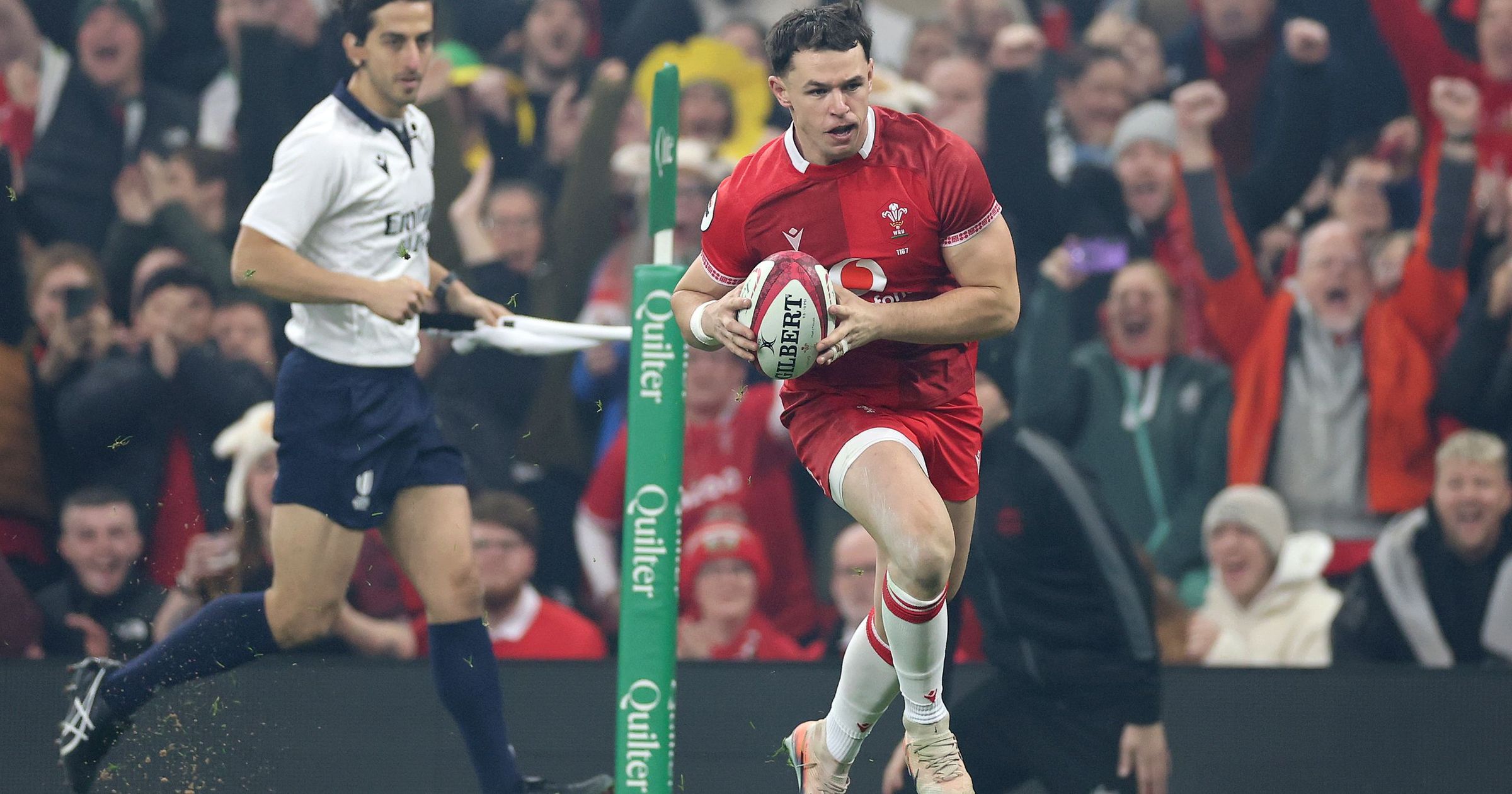 'Great pick-up!' - Tom Rogers hits back for Wales against All Blacks ...