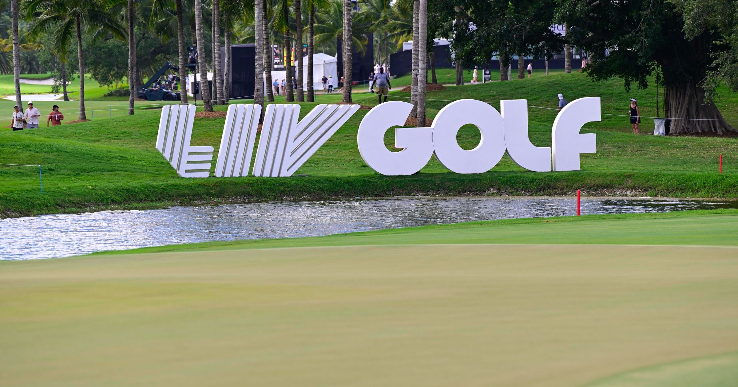 TNT Sports adds LIV Golf League to year-round sports portfolio in new multi-year broadcast agreement