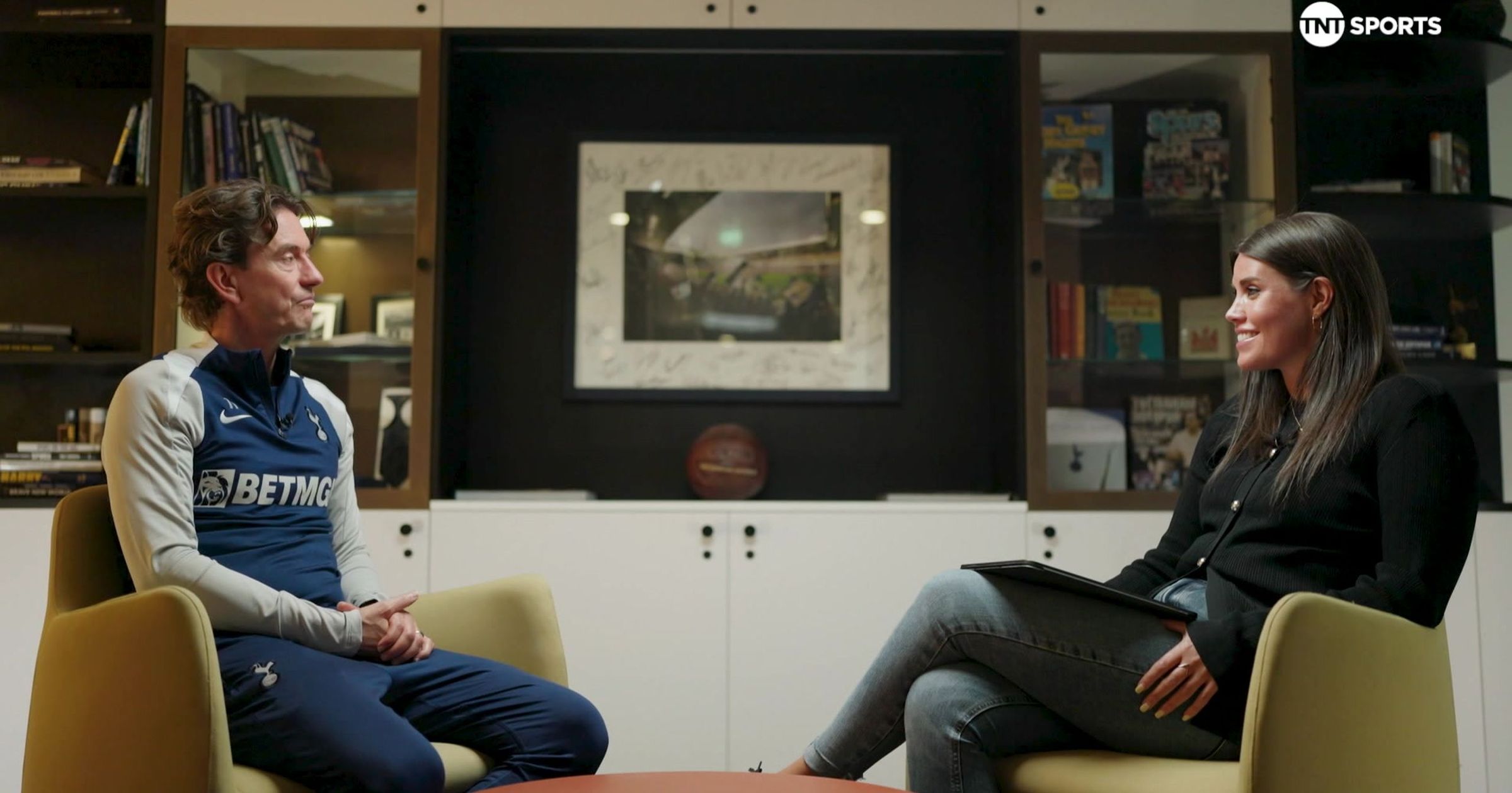 Thomas Frank expects Tottenham Hotspur to 'fight' against Borussia Dortmund with only 11 fit senior outfield players - TNT Sports