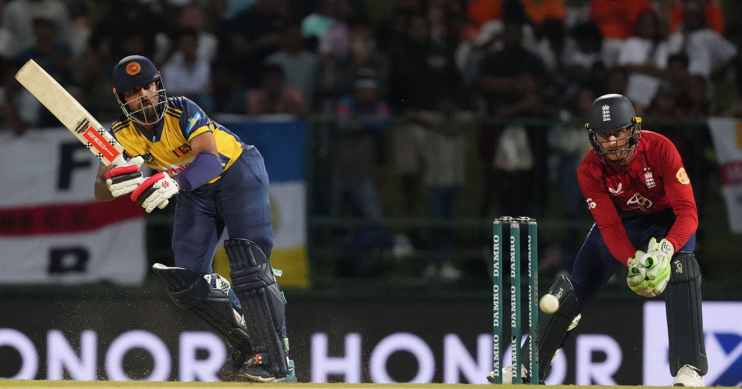 Sri Lanka momentum gone as Dawson strikes to see off Mendis