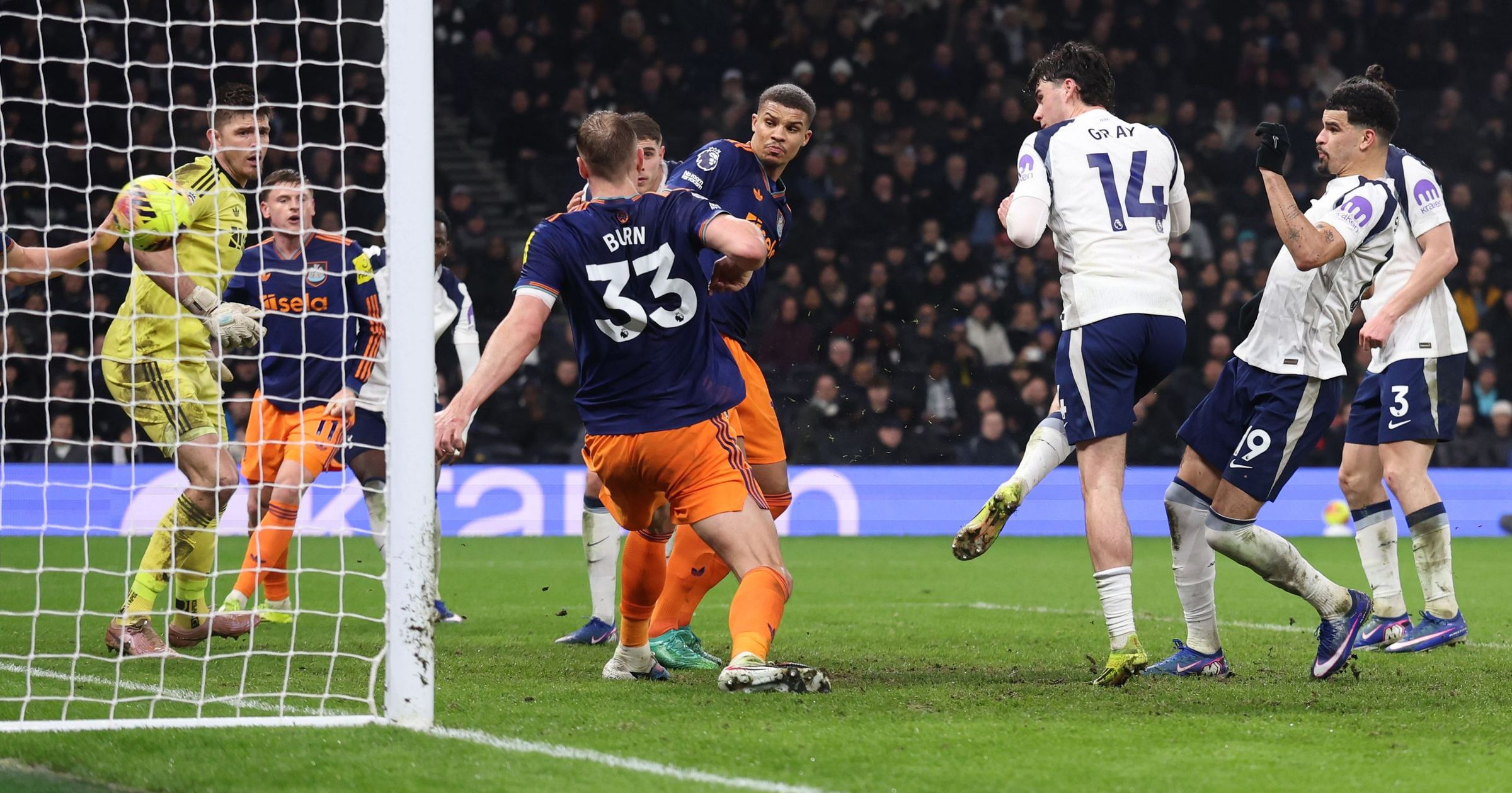 Gray levels as Spurs punish Newcastle from set piece - TNT Sports