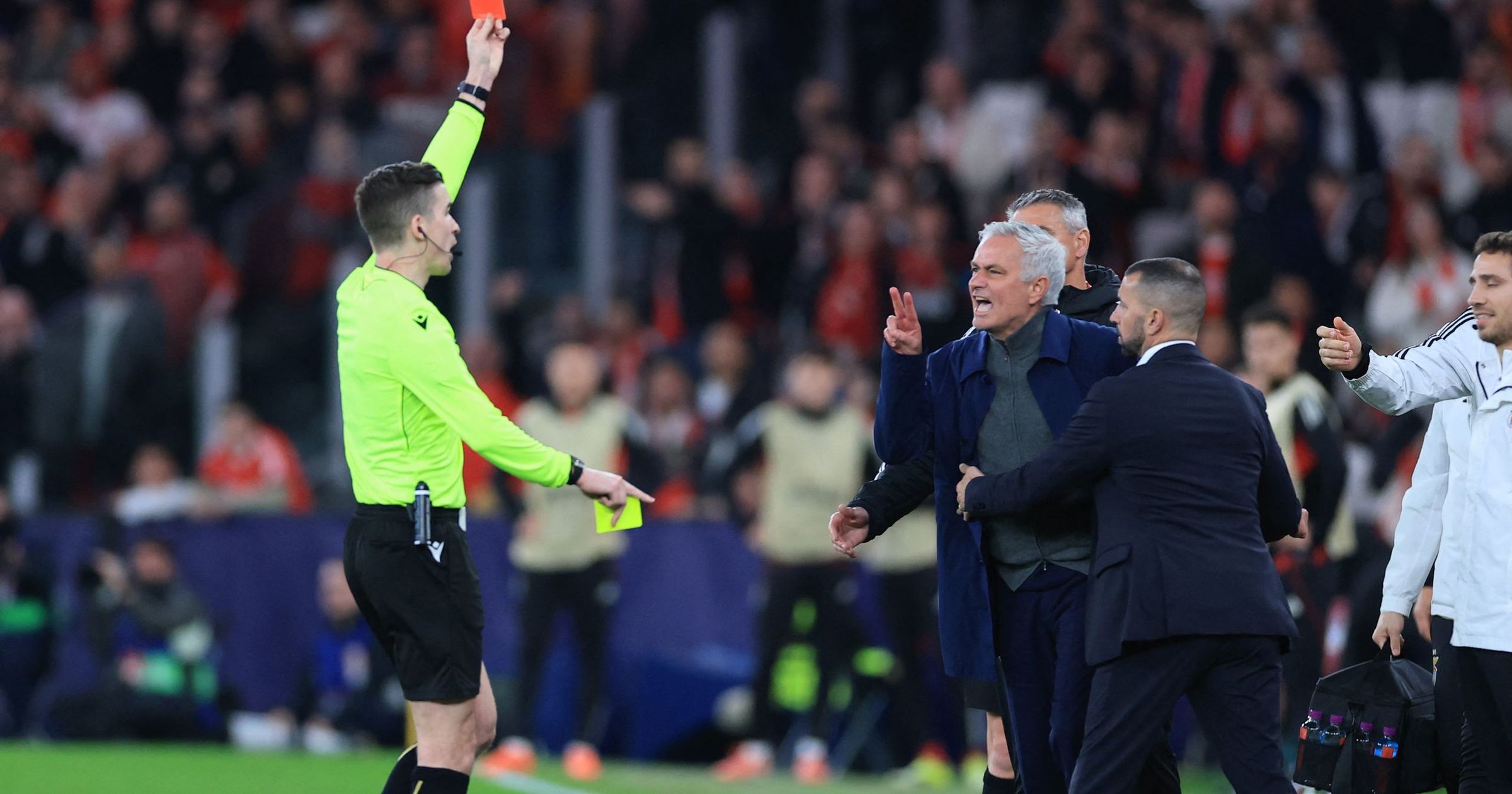 Image related to Benfica boss Jose Mourinho sent off
