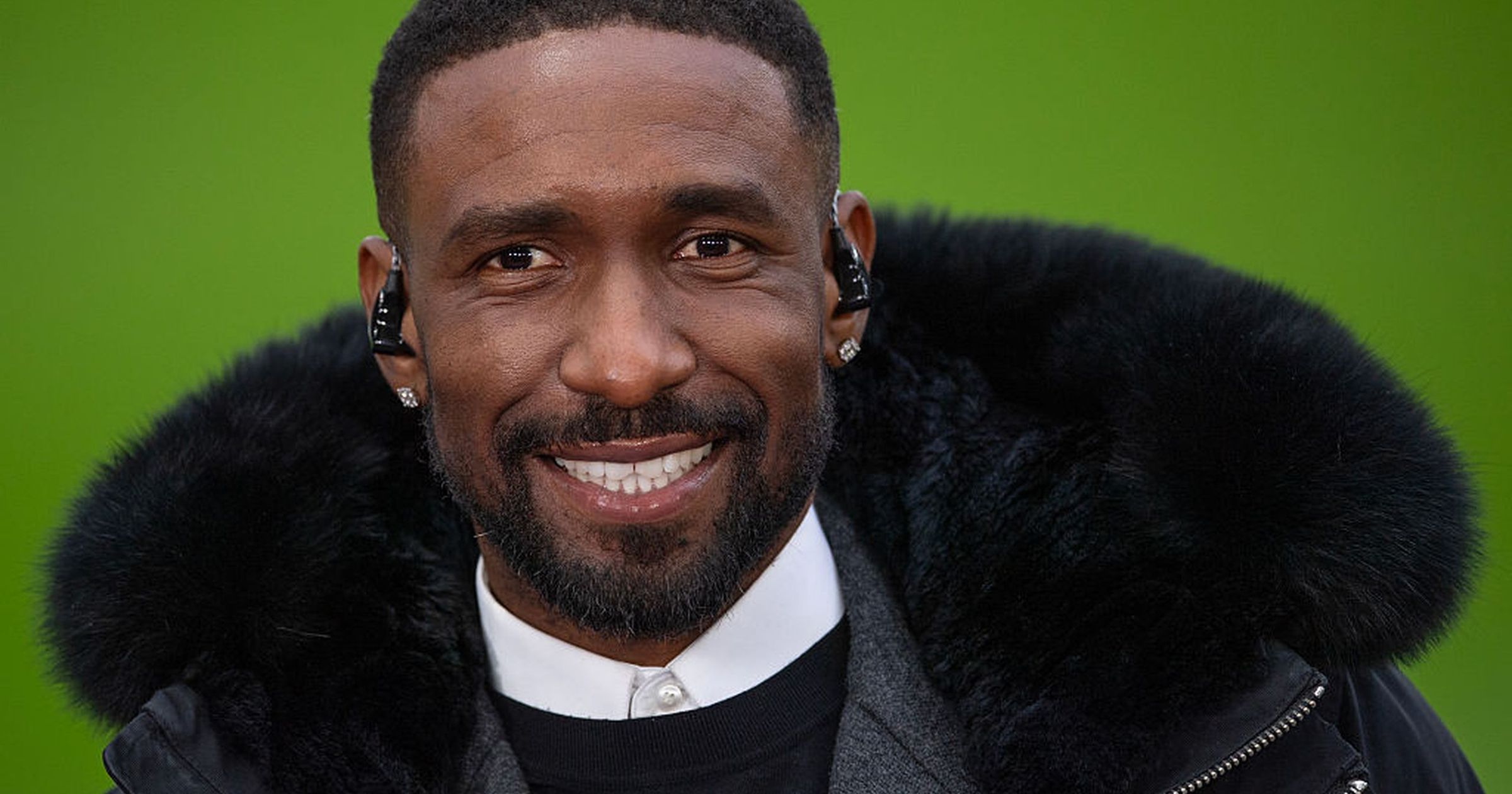 Defoe lands first permanent job in management at Woking - TNT Sports