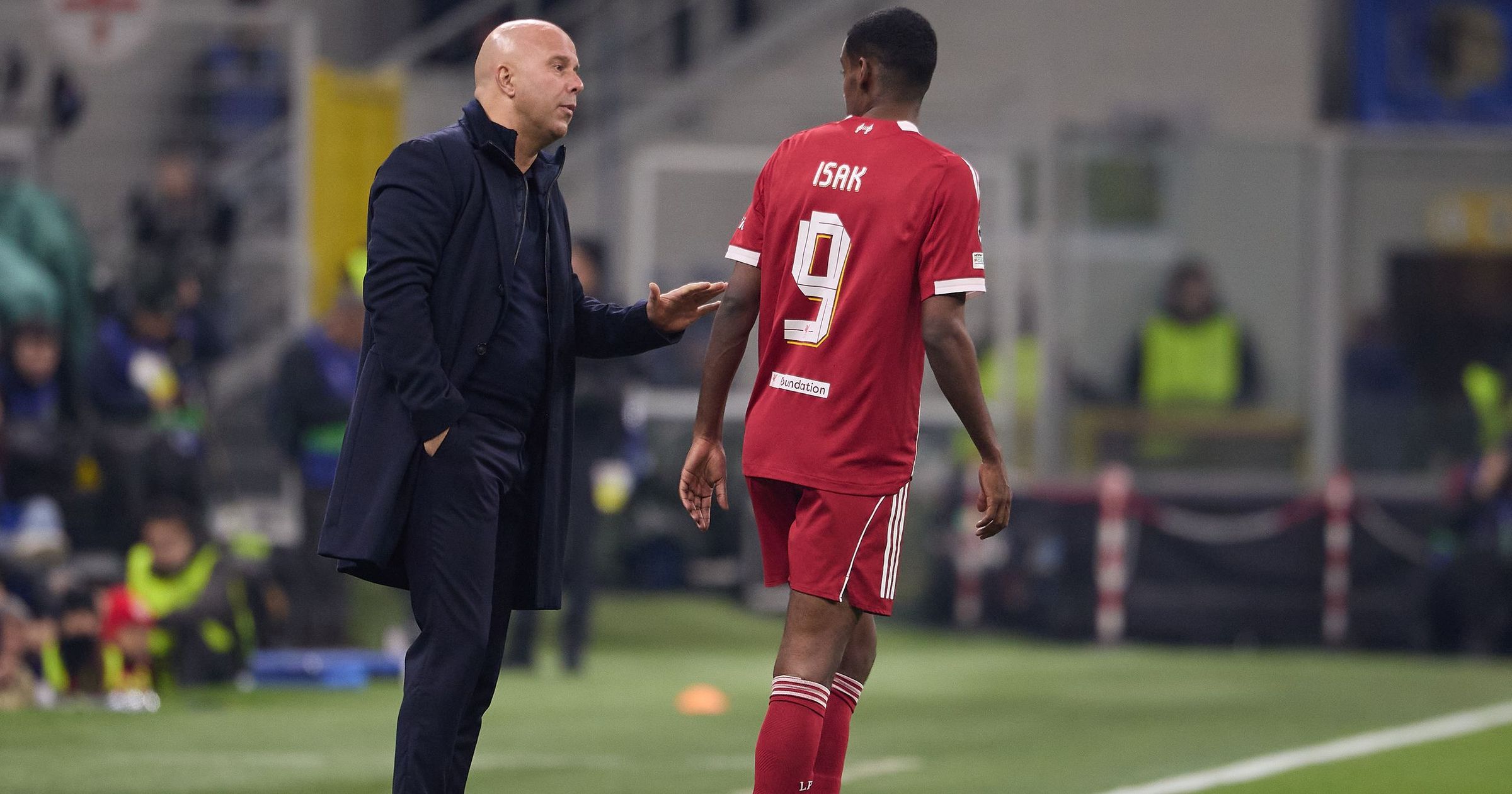 Liverpool boss Arne Slot delighted as Alexander Isak returns from 100 ...