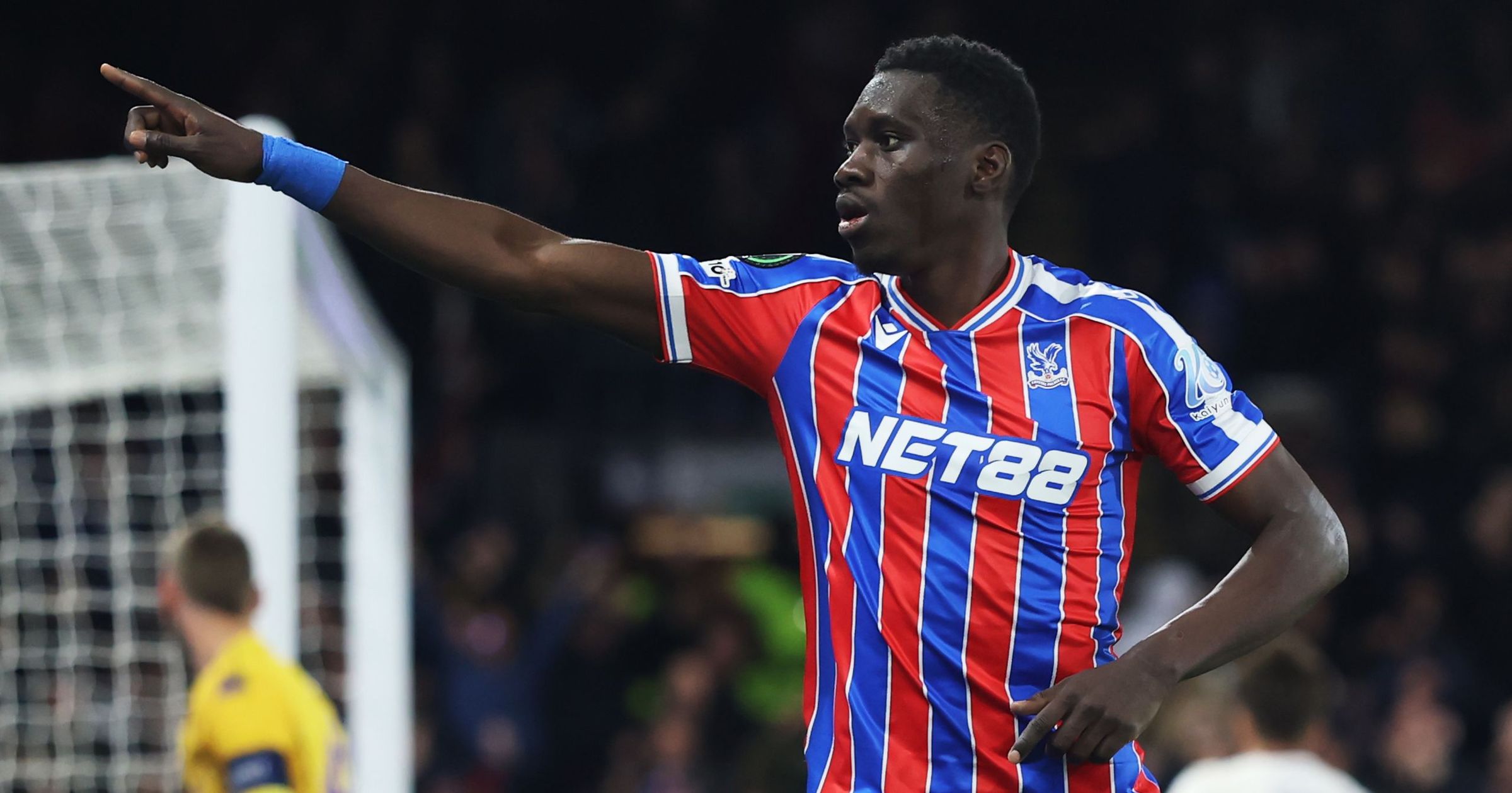 'Super' Ismaila Sarr header completes Crystal Palace rout of Fiorentina ...