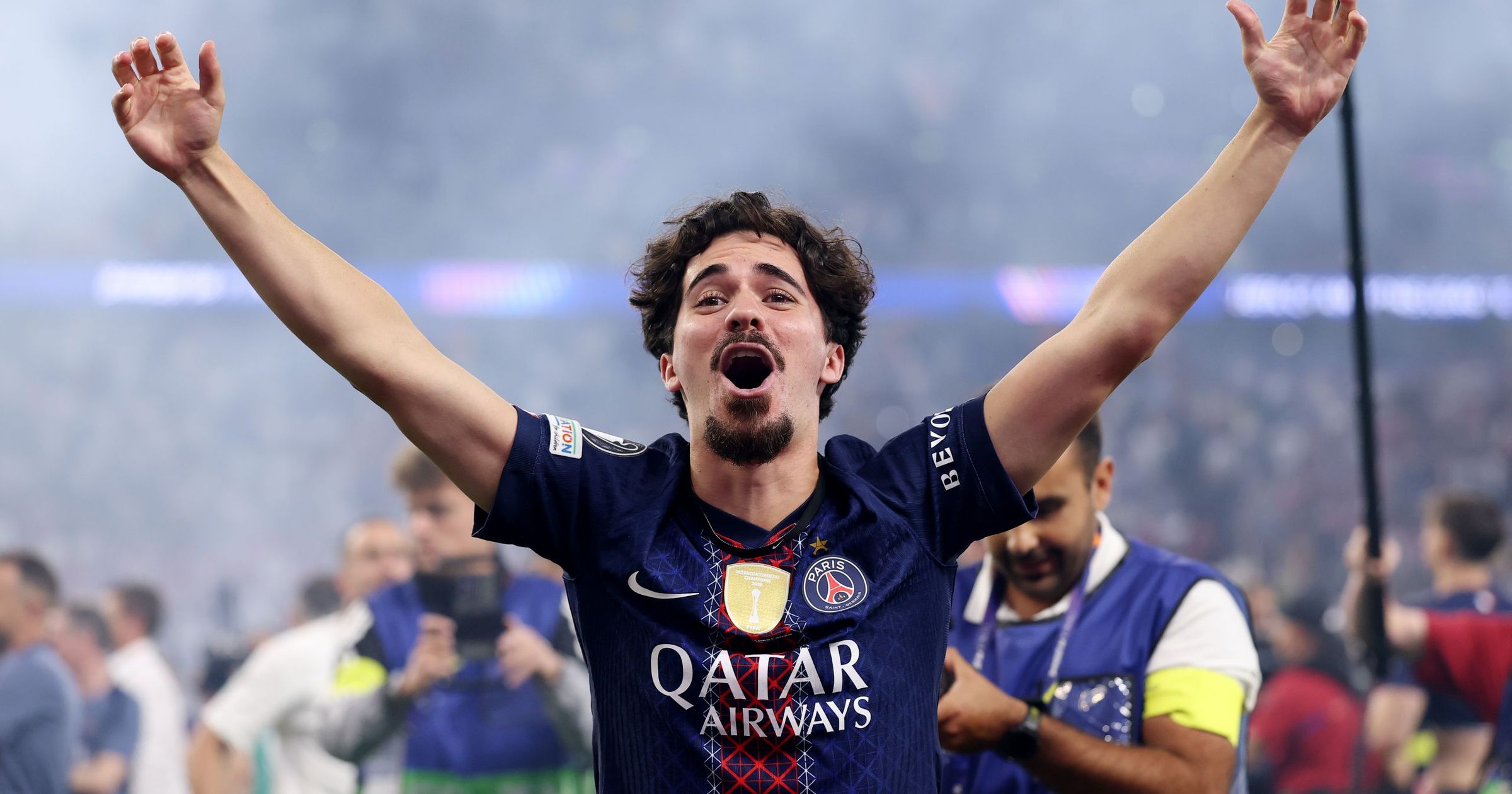 Florentino Pérez Eyes PSG Stars Vitinha and Bradley Barcola Amid Premier League Transfer Interest