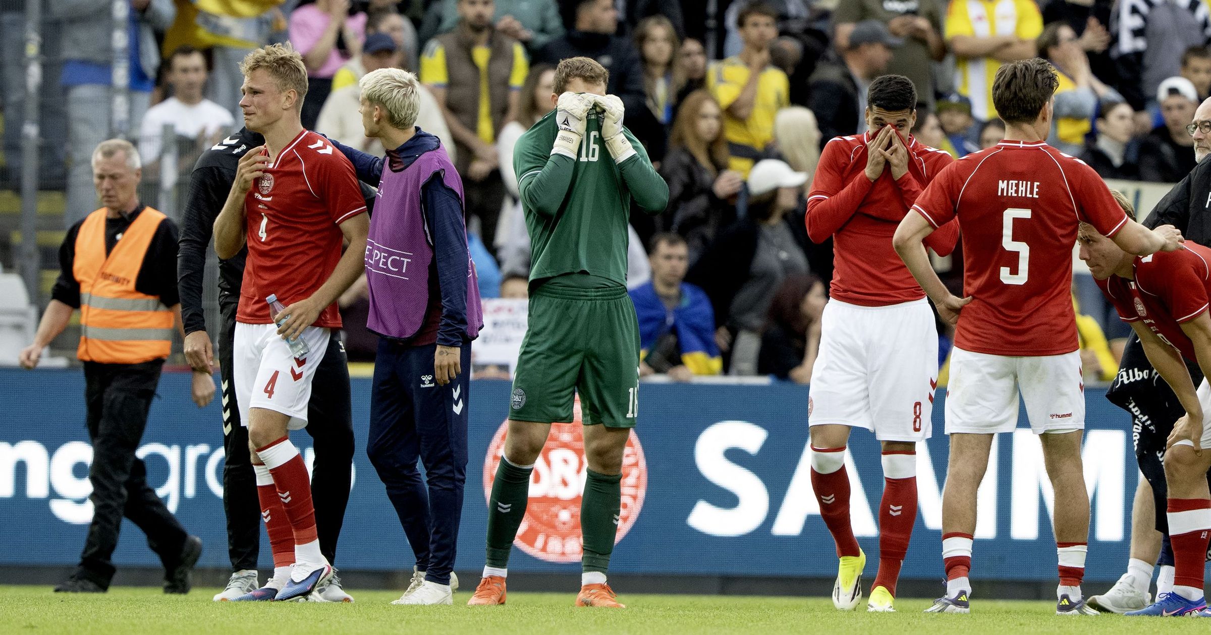 Eriksen conscious after collapsing during Denmark v Ukraine match