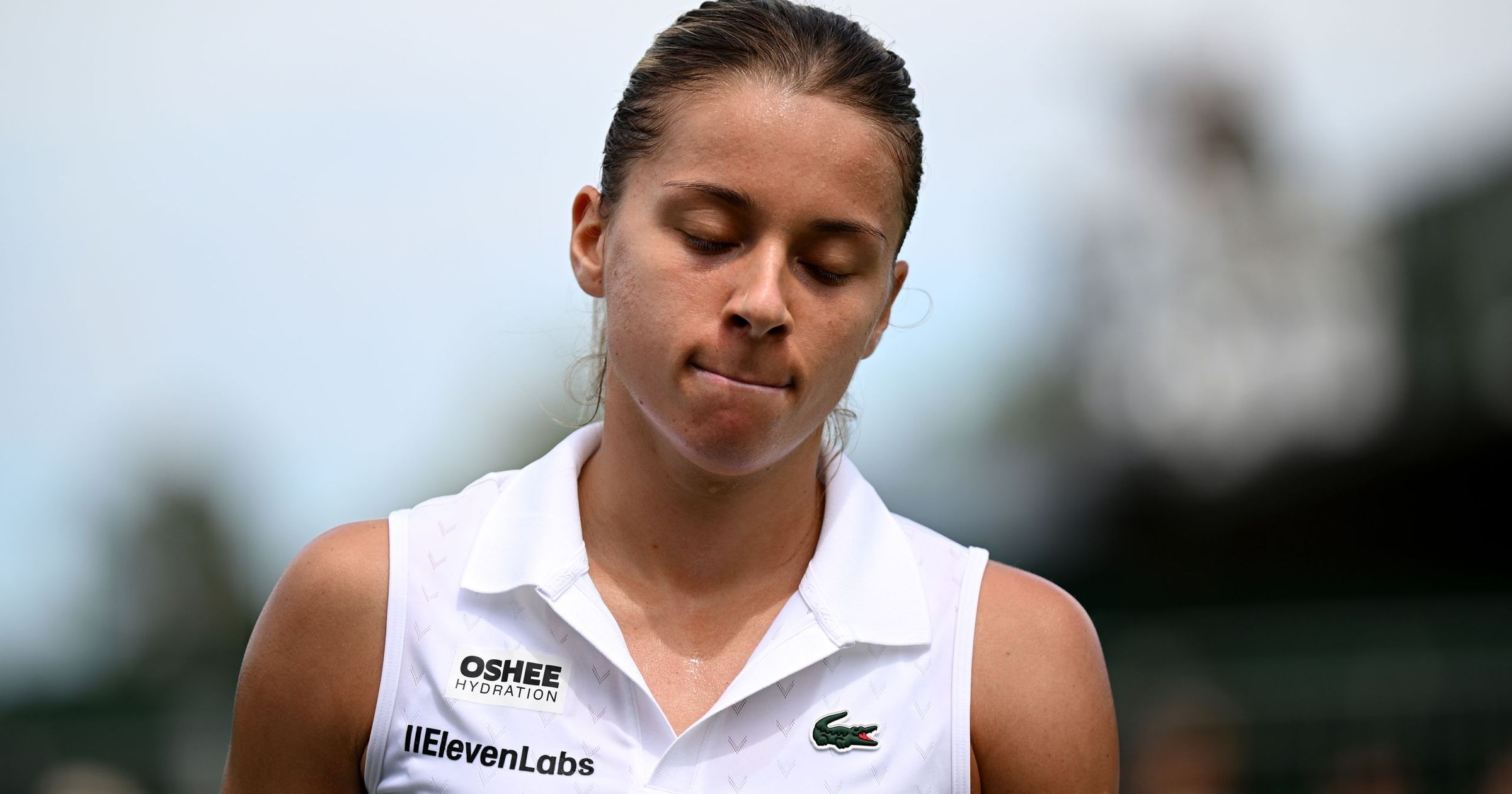 Chwalinska suffers match-point injury at 6-2 5-2 up before losing to qualifier