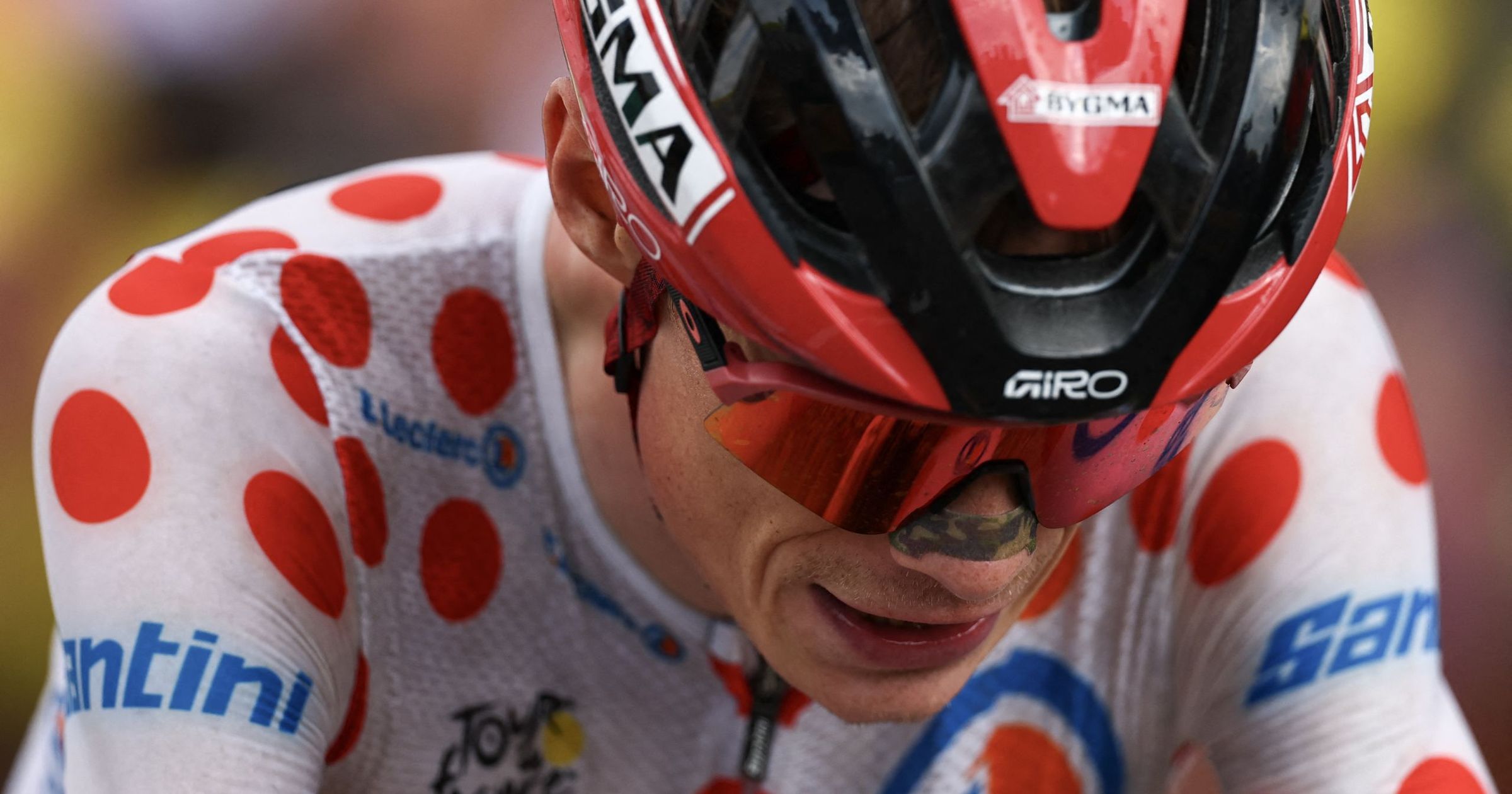 jonas-vingegaard-opens-up-on-whether-nighttime-anti-doping-test