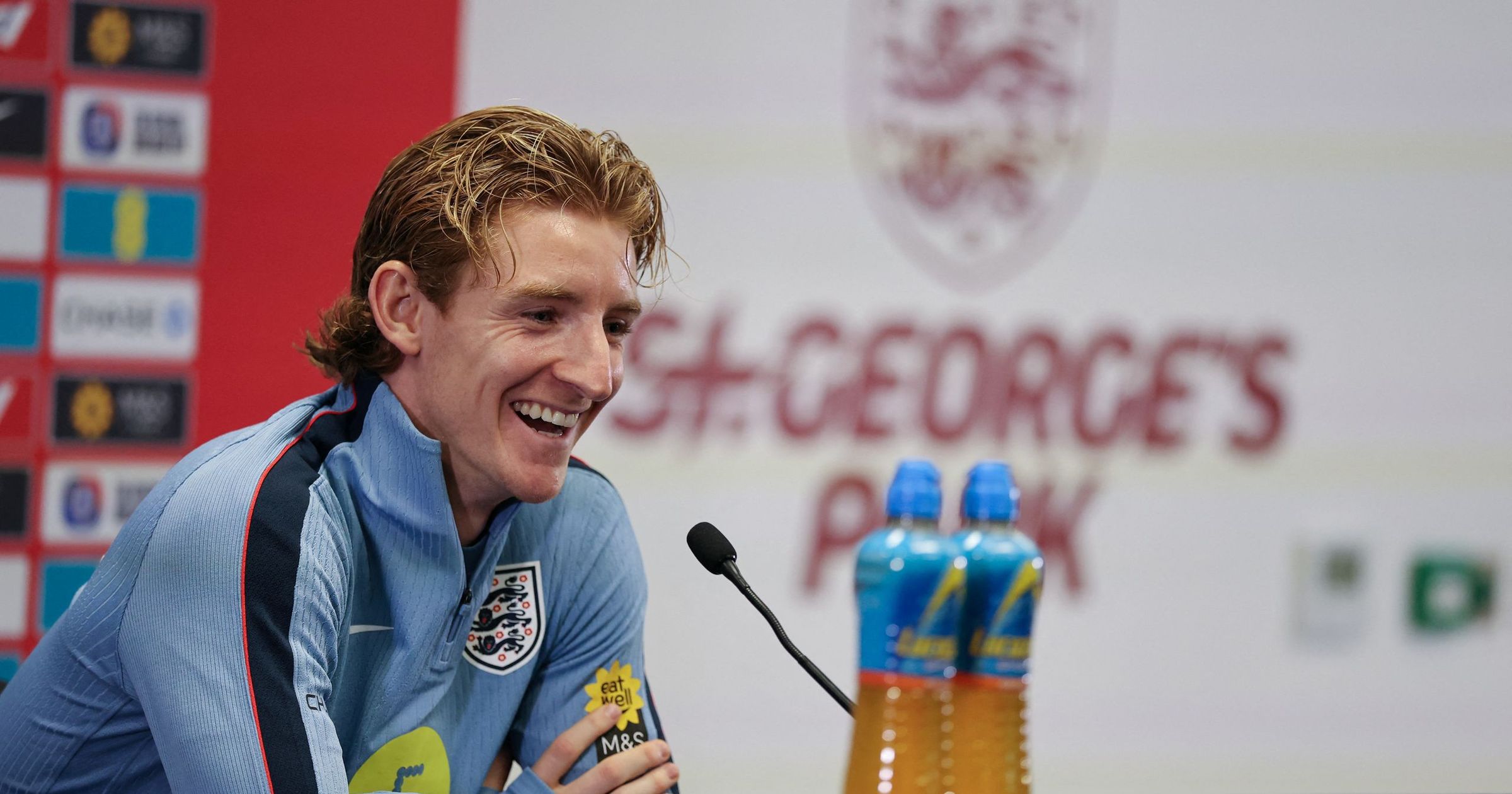 England should 'play to our strengths' - Gordon speaks out ahead of meeting with Spain