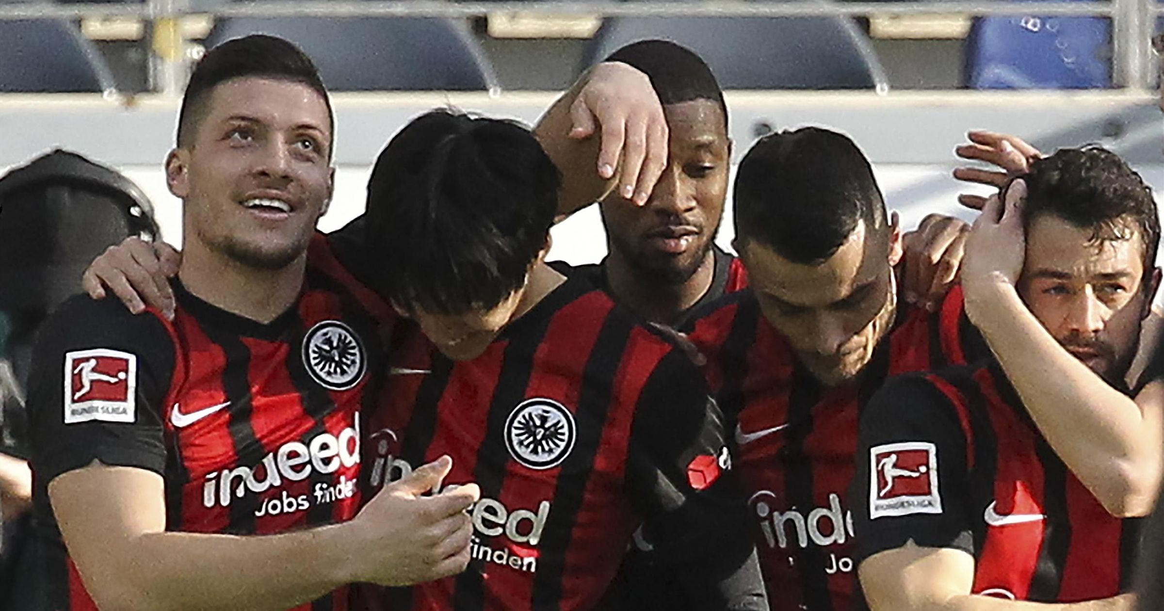 Impressive Eintracht Frankfurt down faltering Bayern Munich