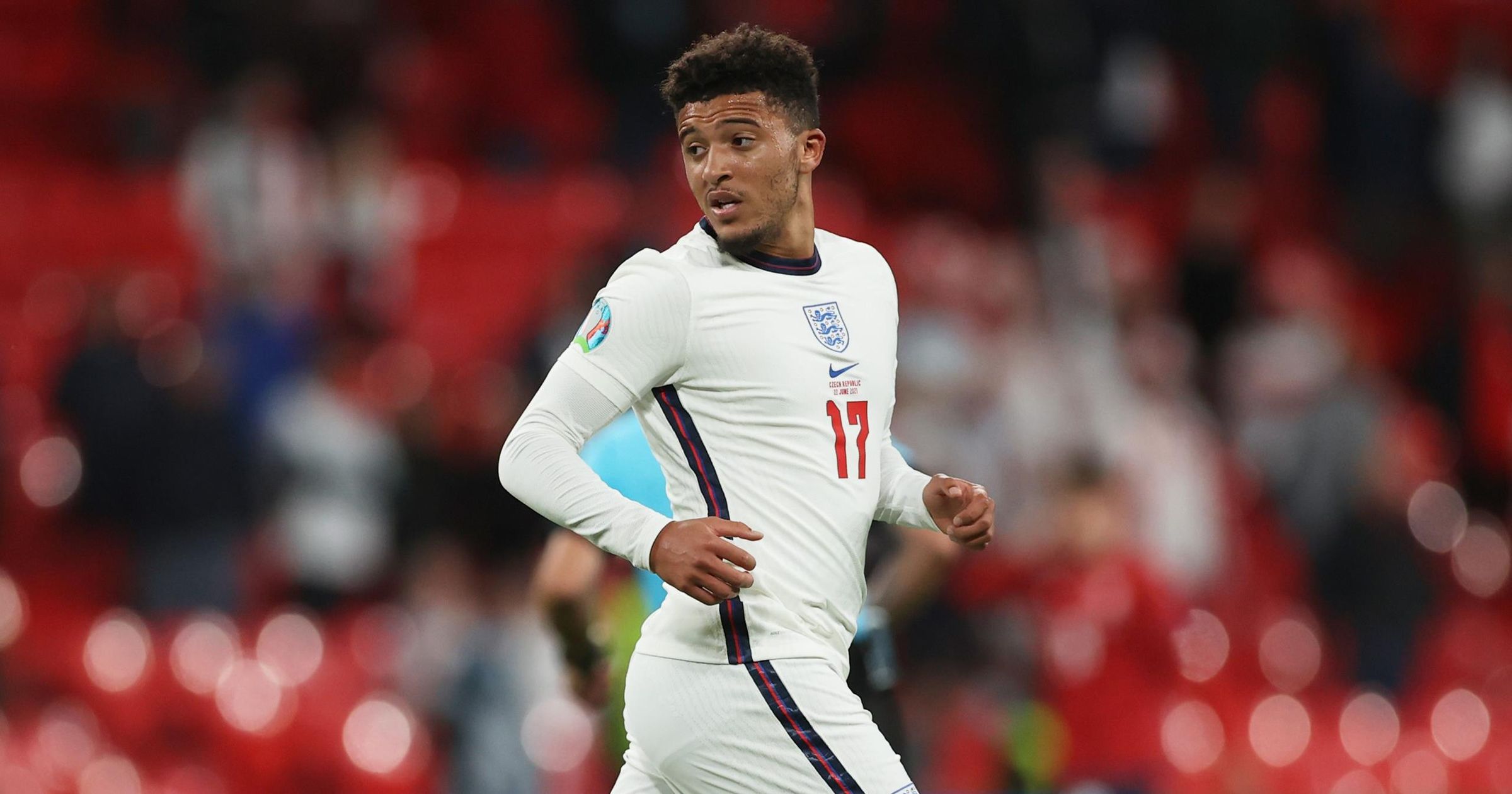 Jadon Sancho mbappe 2枚セット Footballer Jadon Sancho, 18, Sees Transfer Value Rise 800