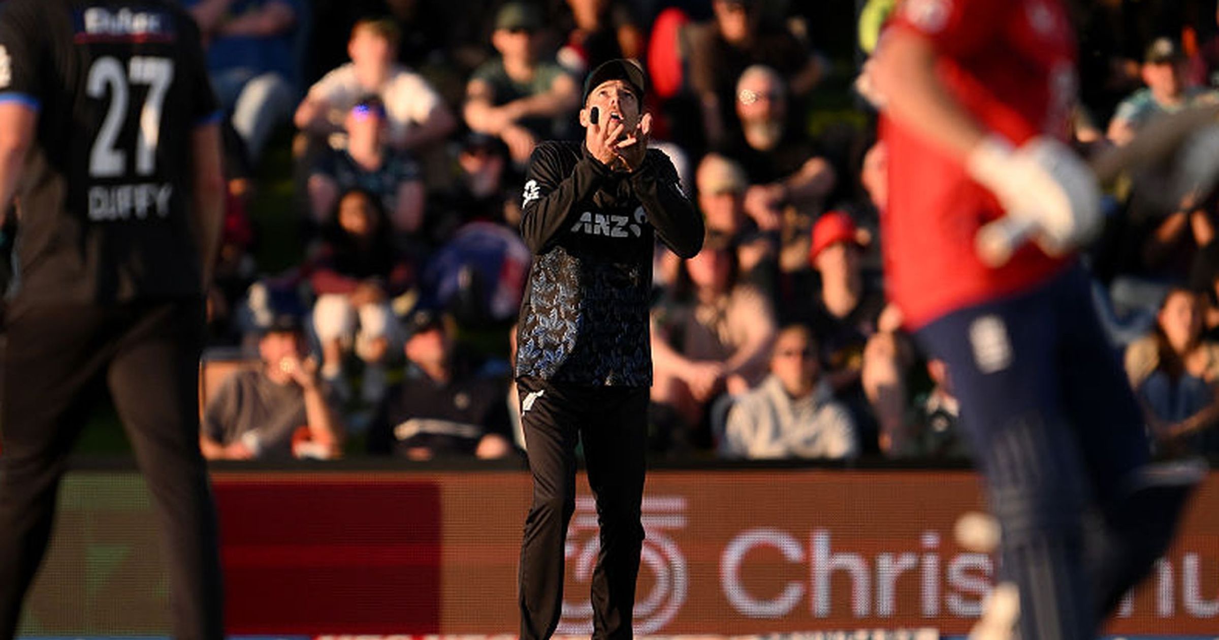 New Zealand get 'big breakthrough' as Buttler falls early