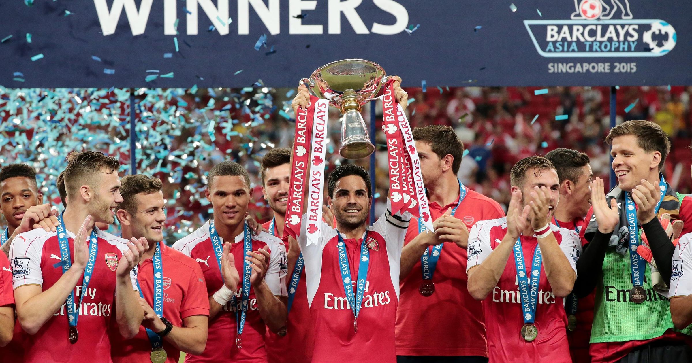 Arsenal turn on the style to claim silverware with win over Everton ...