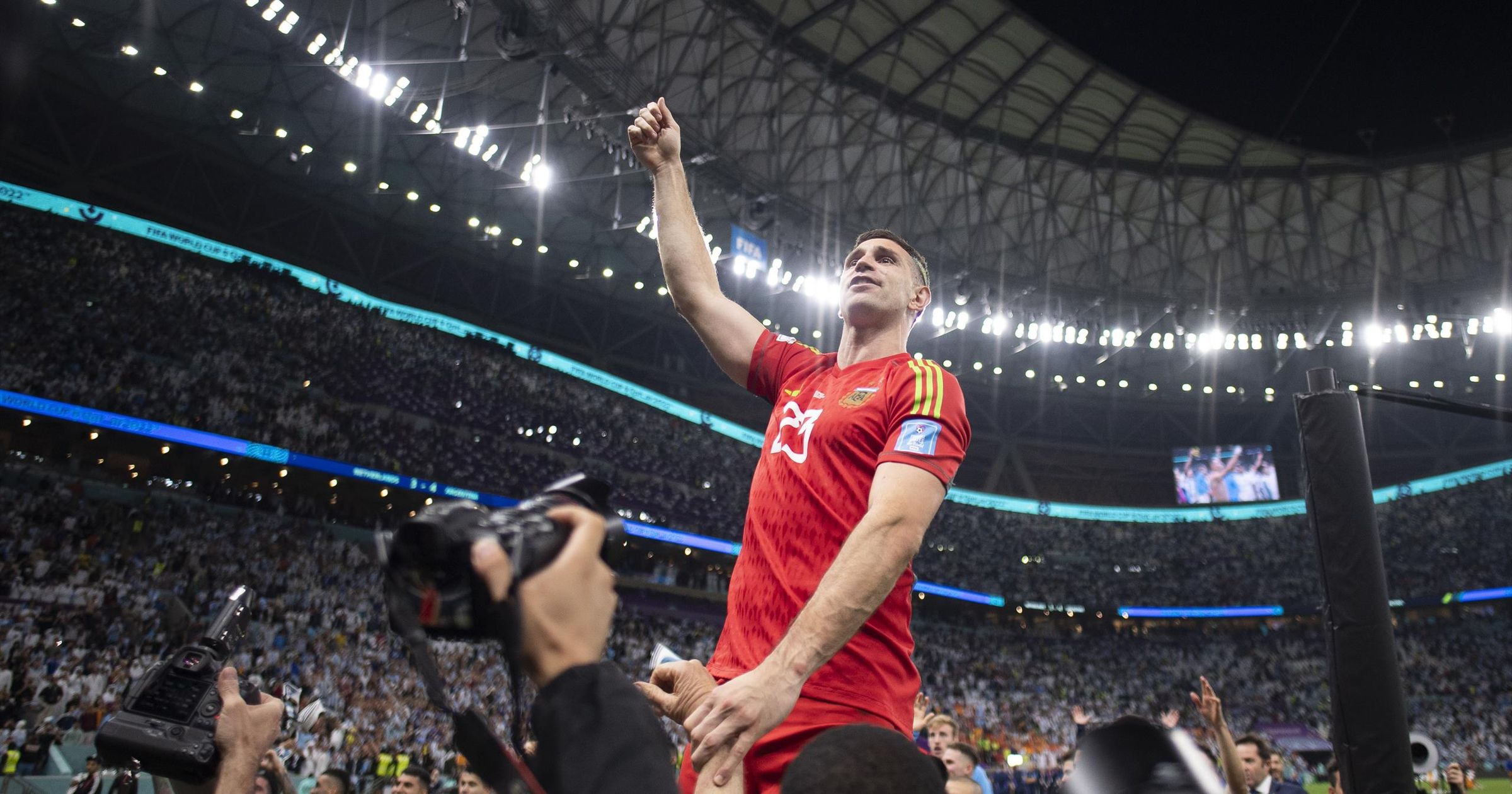 Emiliano Martinez - Tâm Lý Thép Của Kẻ Gác Đền