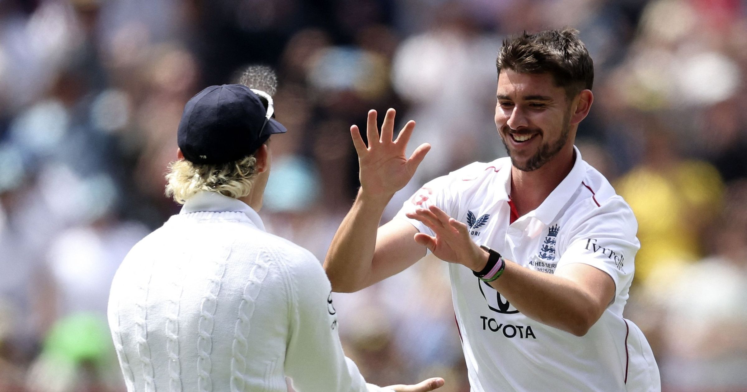 Tongue takes a wicket in consecutive overs as England reduce Australia to 34-3