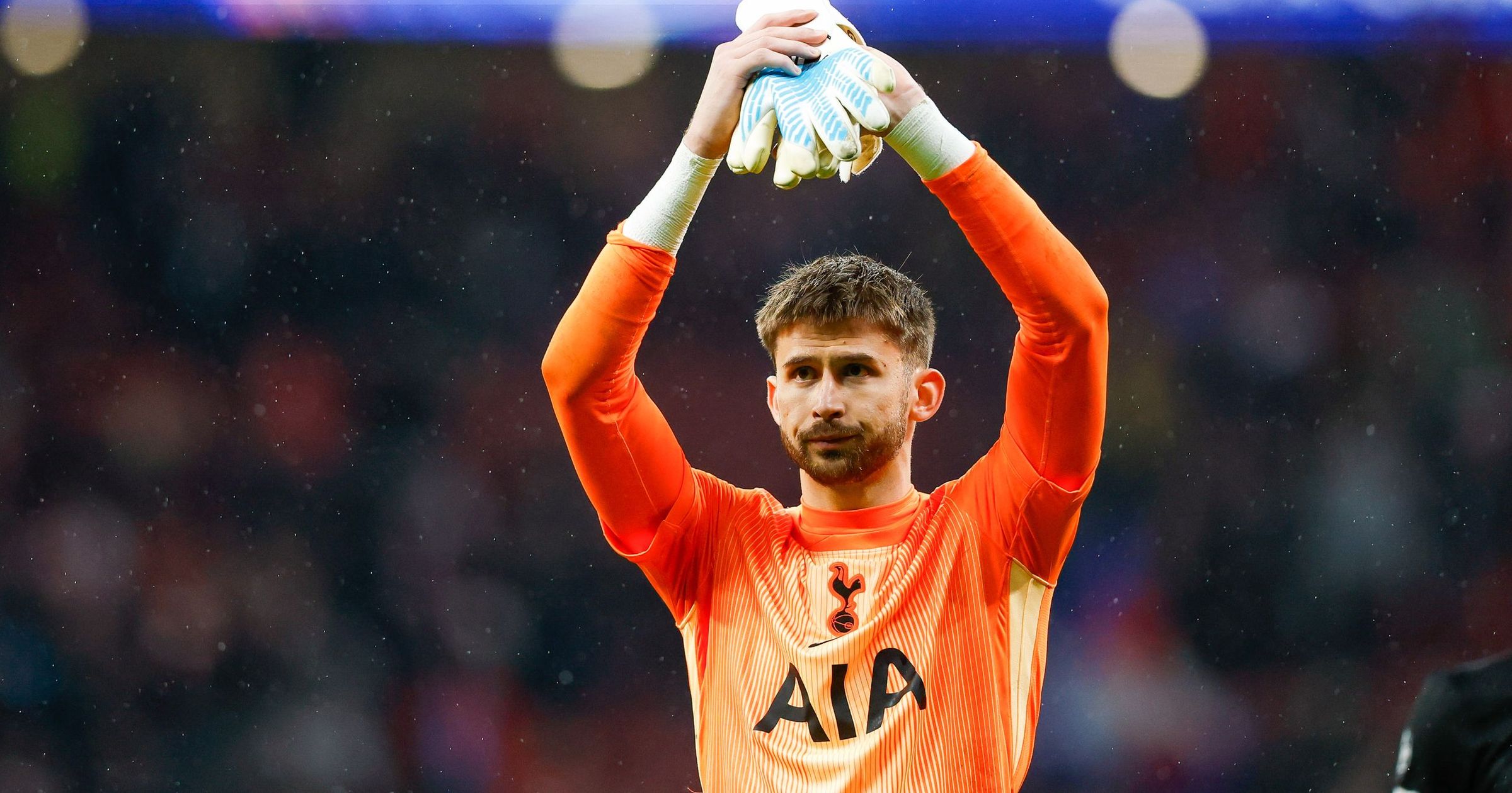 Vicario ready to jump ship, Alvarez unsure about future - Euro Transfer News - TNT Sports