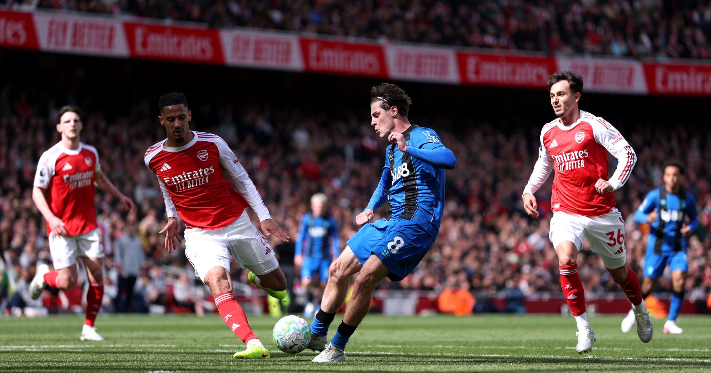 'Potential heartbreaker for Arsenal' - Alex Scott 'waltzes' through to ...
