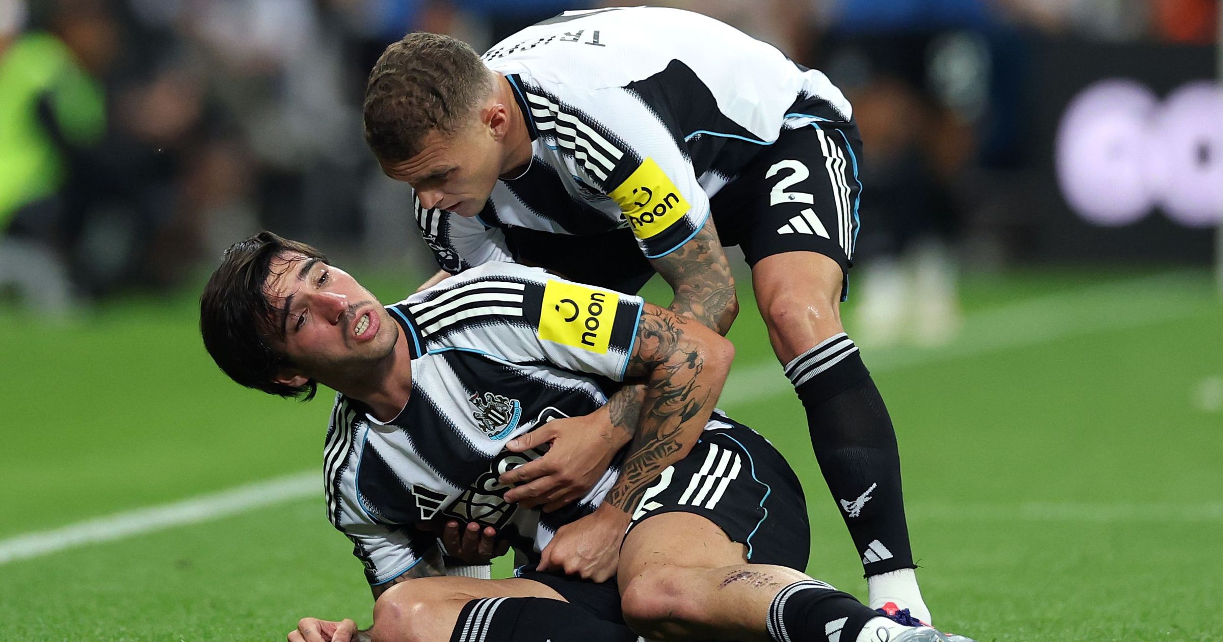Newcastle Faces Leeds Amid Key Player Injuries