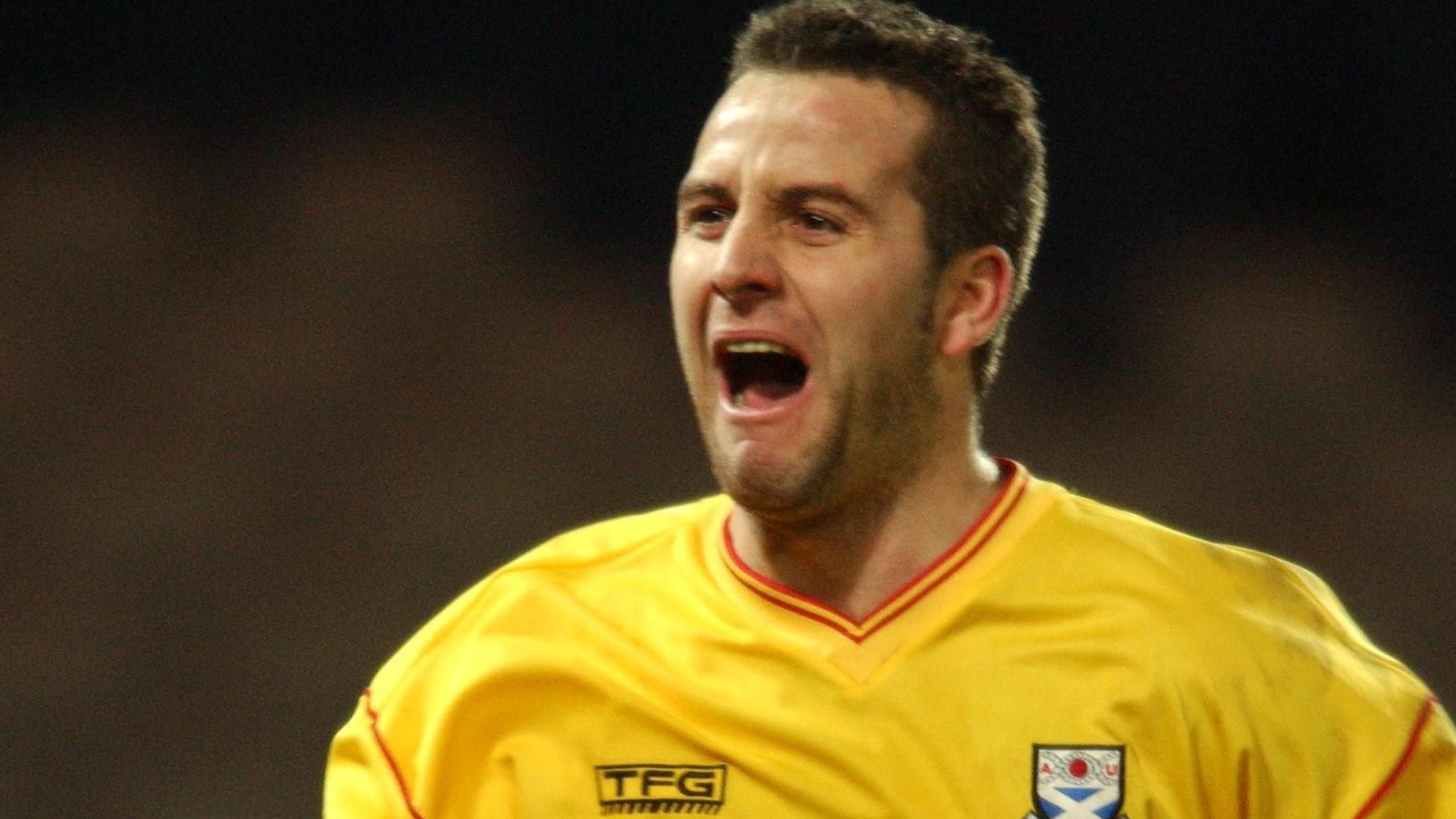 Ex-pro: Gambling rife - TNT Sports