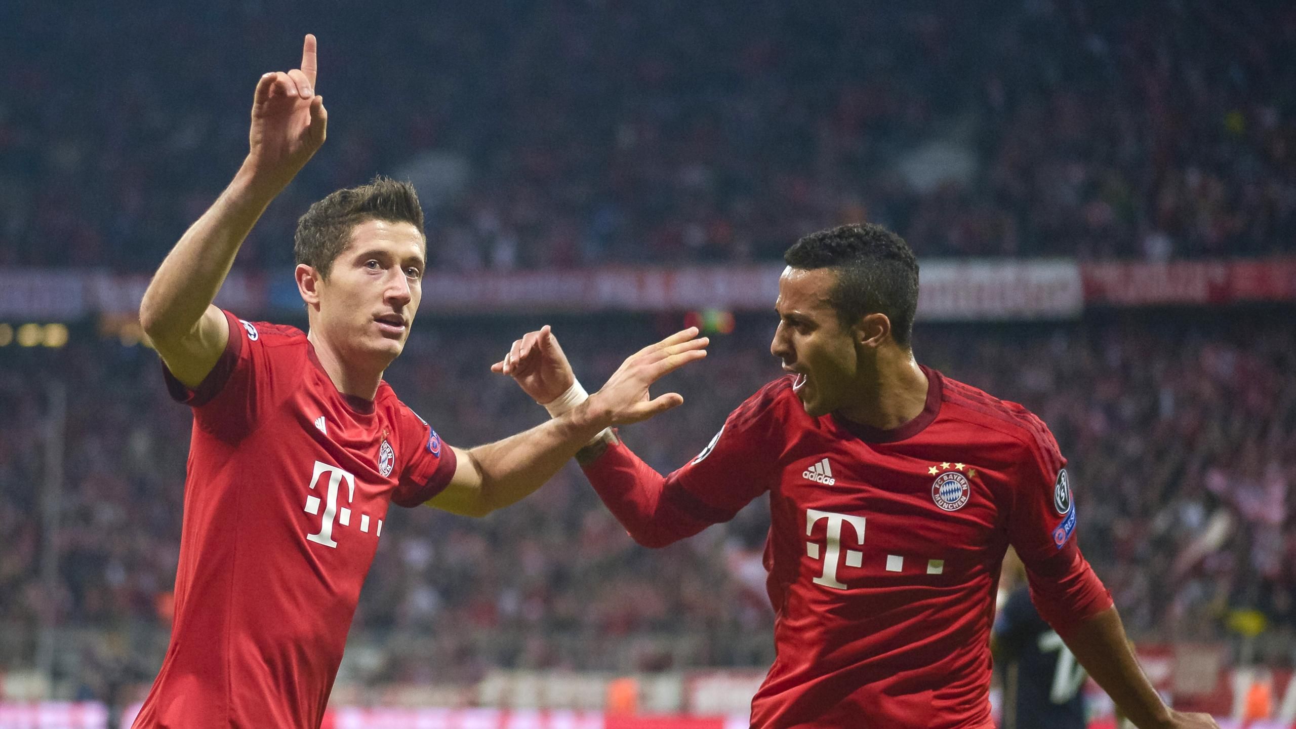 Robert Lewandowski hits hat-trick as Bayern Munich score five past 