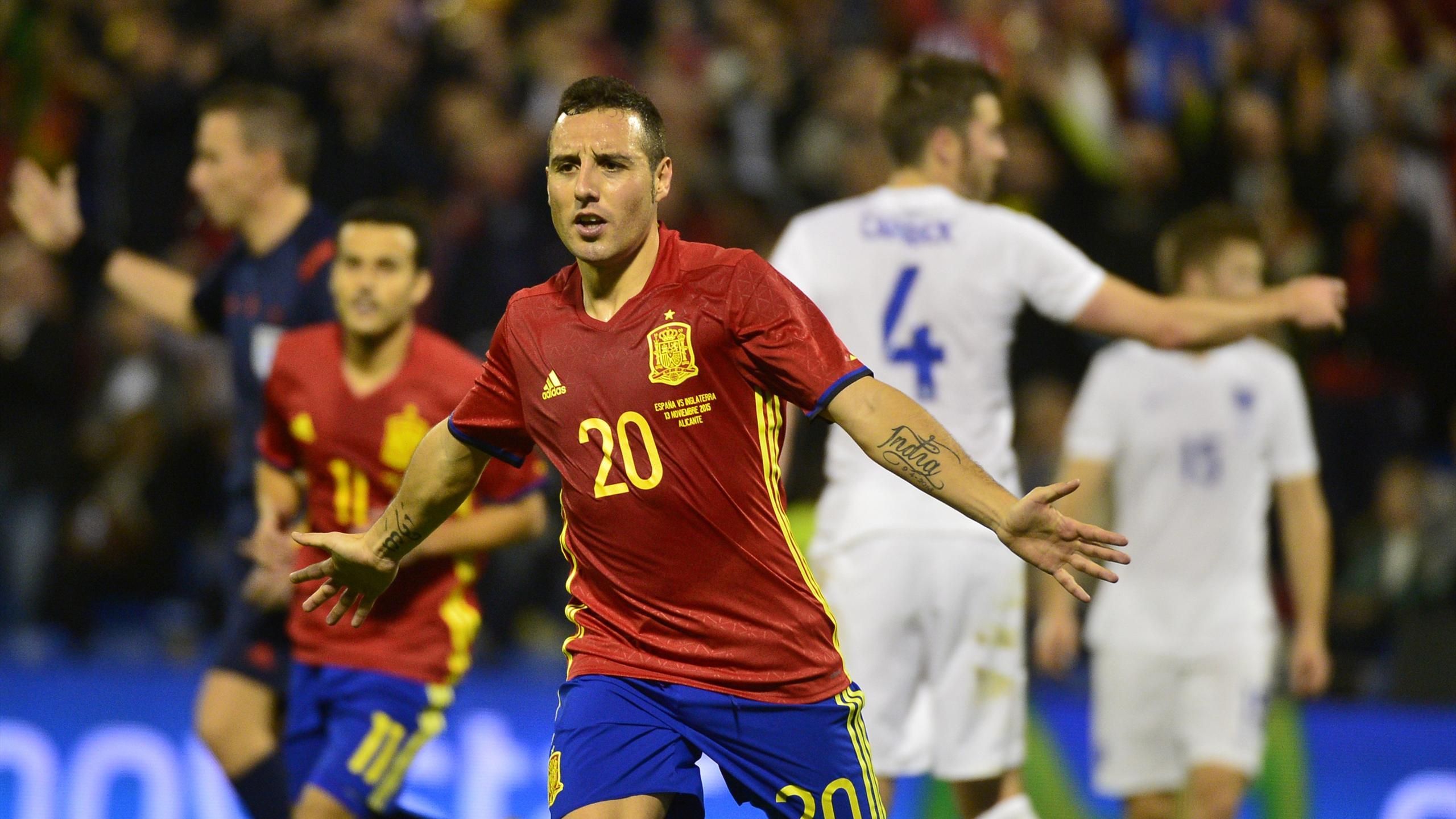 Sublime Santi Cazorla deserves 'magician' tag - but has one