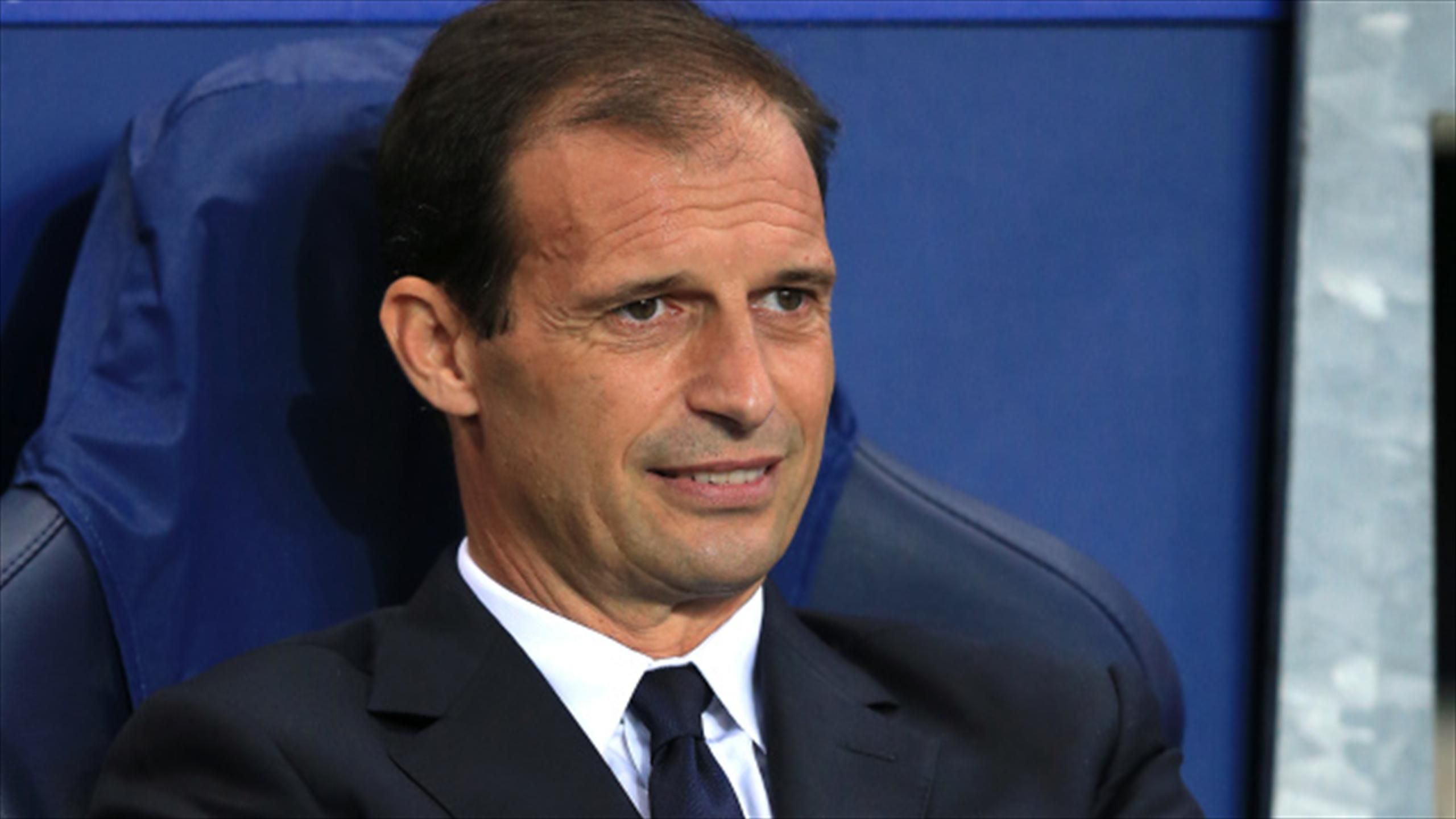 Simone Zaza scores late winner to edge Juventus ahead of Napoli in